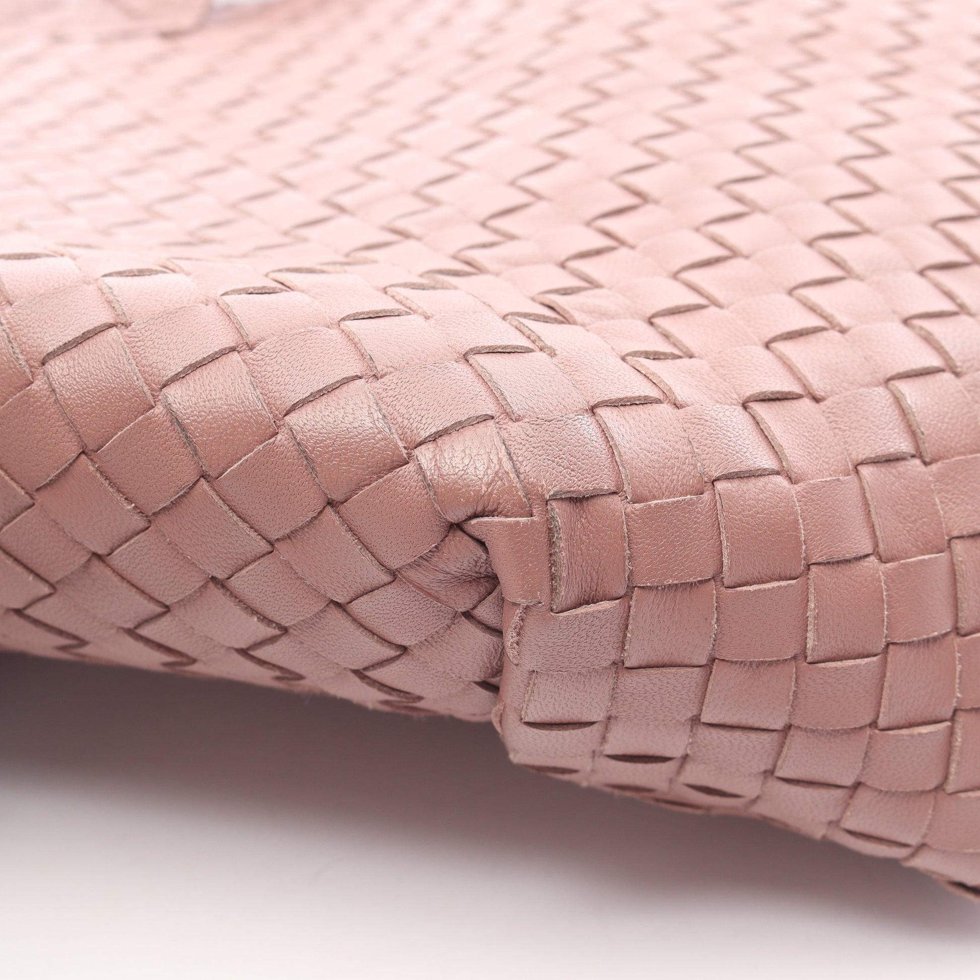 イントレチャート カプリ ハンドバッグ トートバッグ レザー ダスティピンク ボッテガヴェネタ バッグ BOTTEGA VENETA