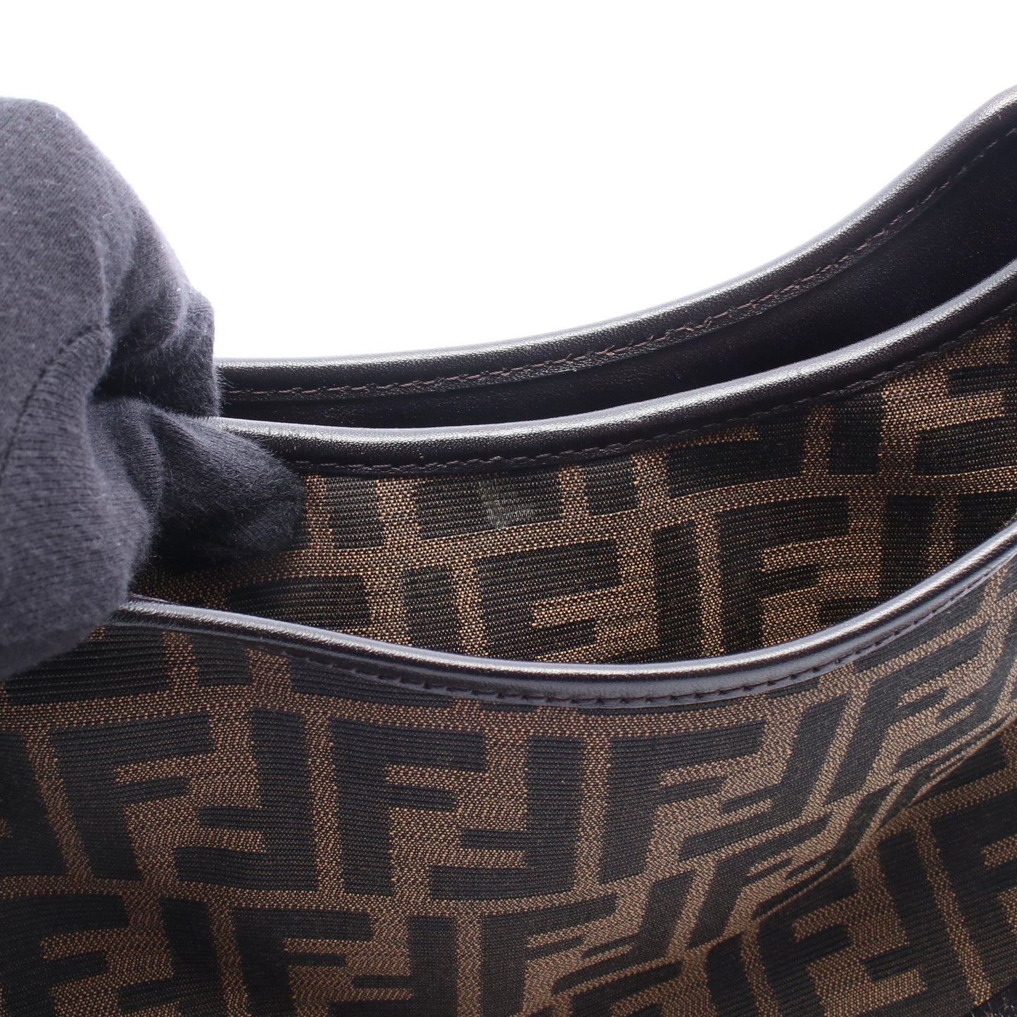 ズッカ ショルダーバッグ キャンバス レザー ブラウン ダークブラウン フェンディ バッグ FENDI