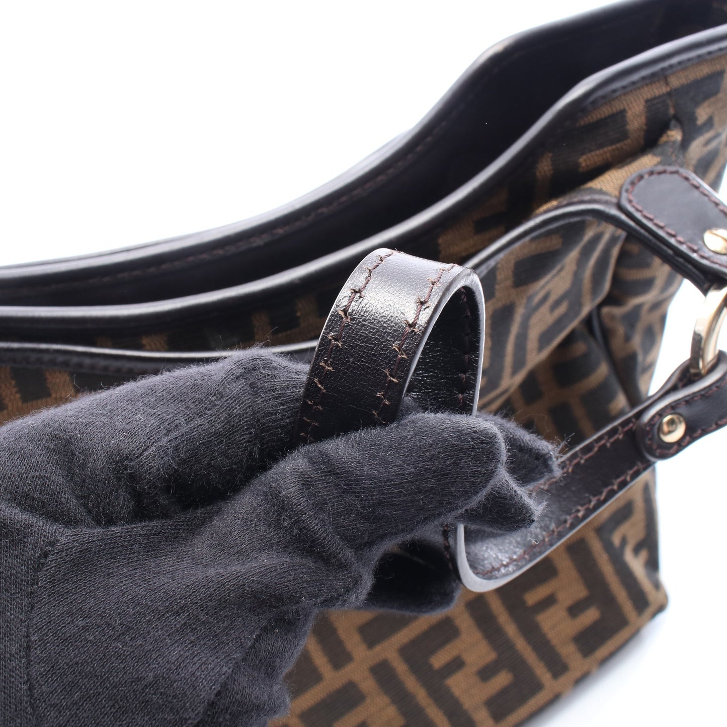 ズッカ ショルダーバッグ キャンバス レザー ブラウン ダークブラウン フェンディ バッグ FENDI