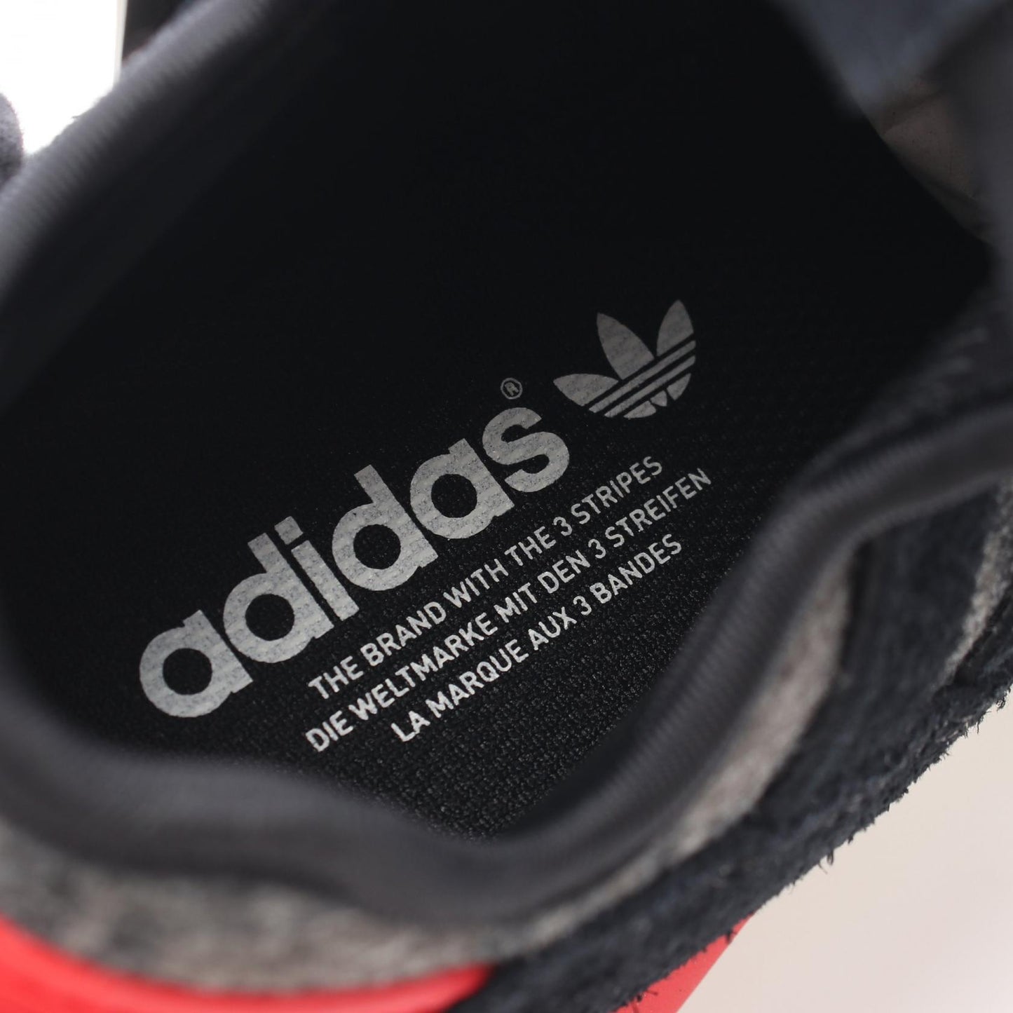 TUBULAR MOC RUNNER スニーカー ファブリック スエード ブラック レッド アディダス シューズ adidas