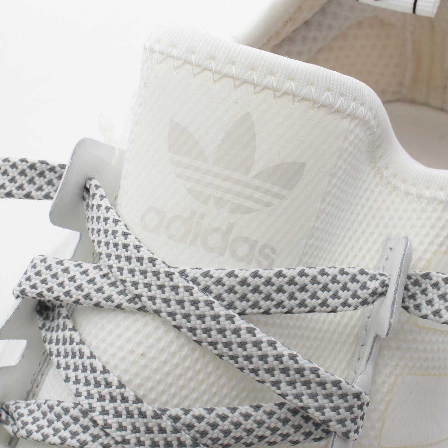NMD R1 スニーカー ファブリック ホワイト アディダス シューズ adidas