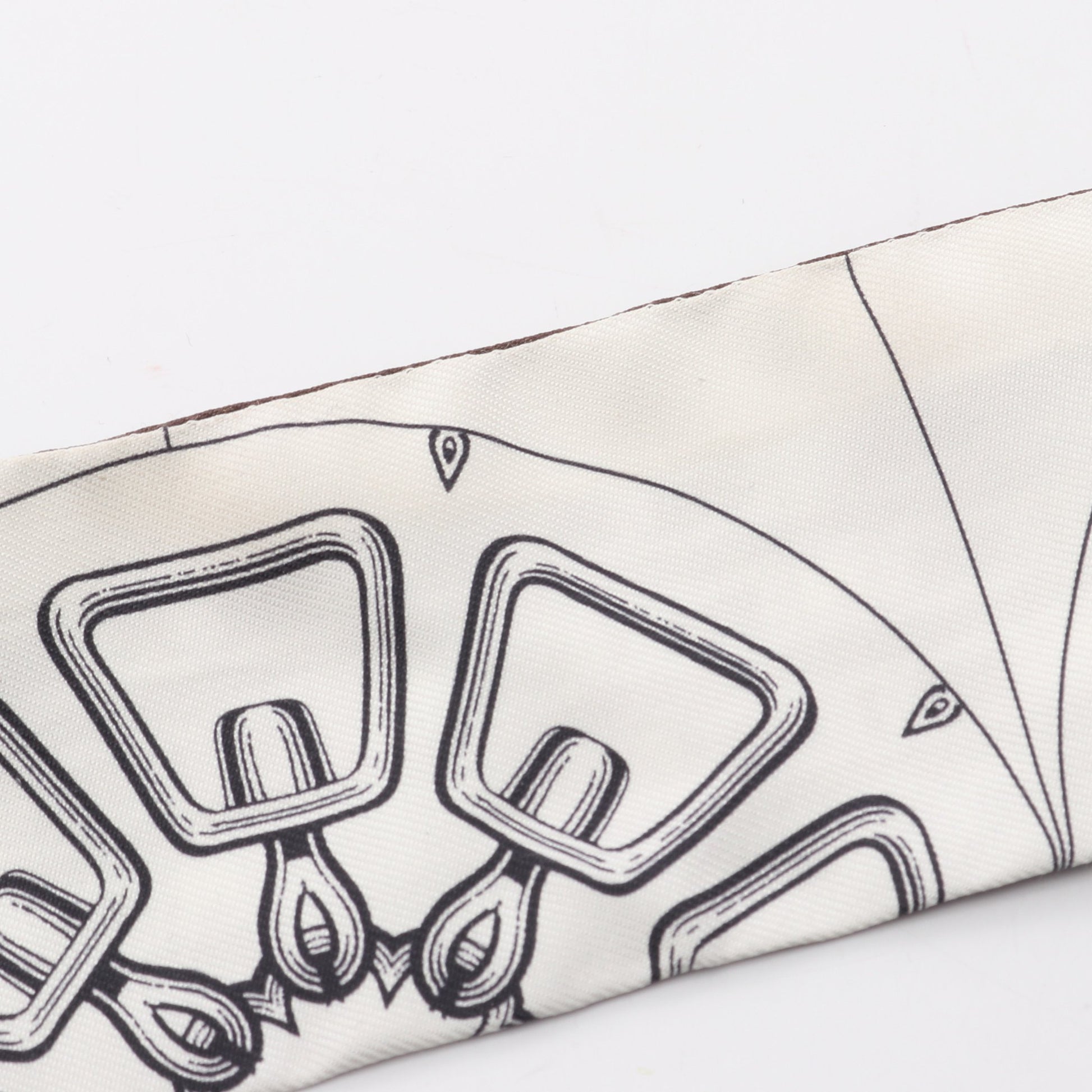 ツイリー L’EFFET KALEIDOSCOPE リボン スカーフ シルク ブラウン ホワイト エルメス 財布・小物 HERMES