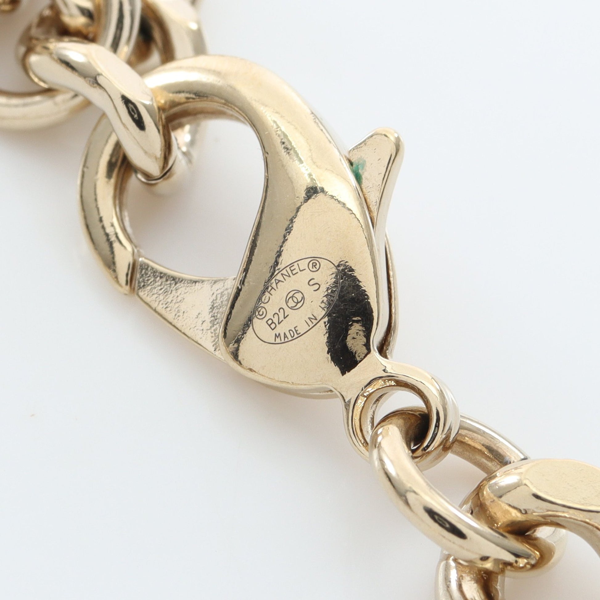 ココマーク ロゴ チョーカー GP ゴールド ブラック オフホワイト B22S シャネル アクセサリー CHANEL