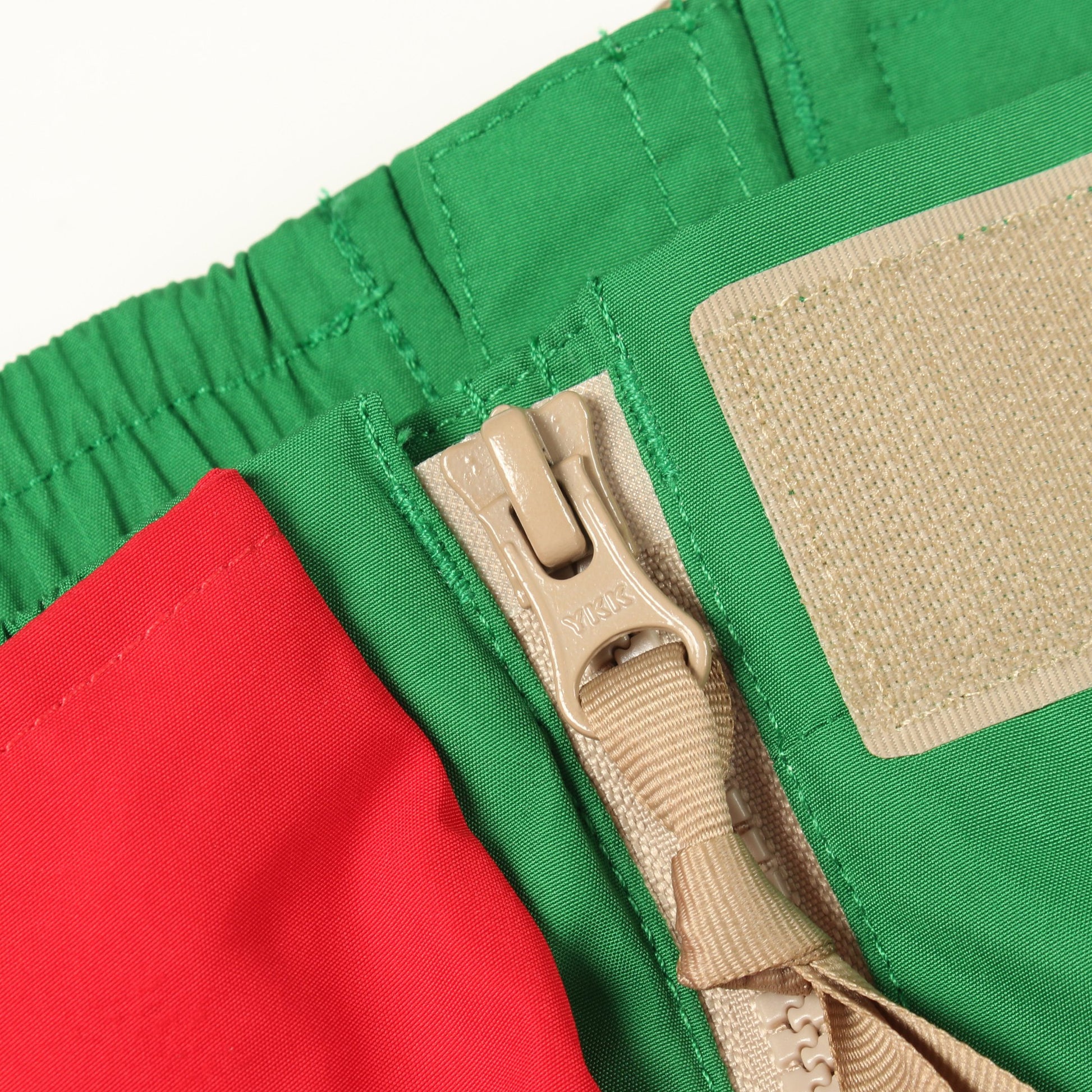 GUCCI × THE NORTH FACE ジョガーパンツ グリーン レッド グッチ ボトムス GUCCI