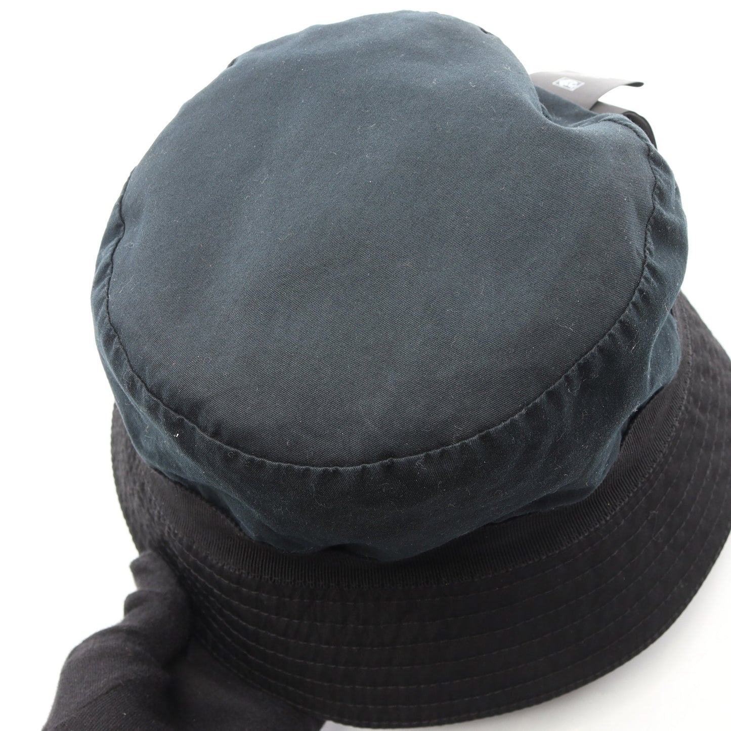 Re-Nylon トライアングルロゴ バケット バケット ハット ナイロン ブラック プラダ 財布・小物 PRADA