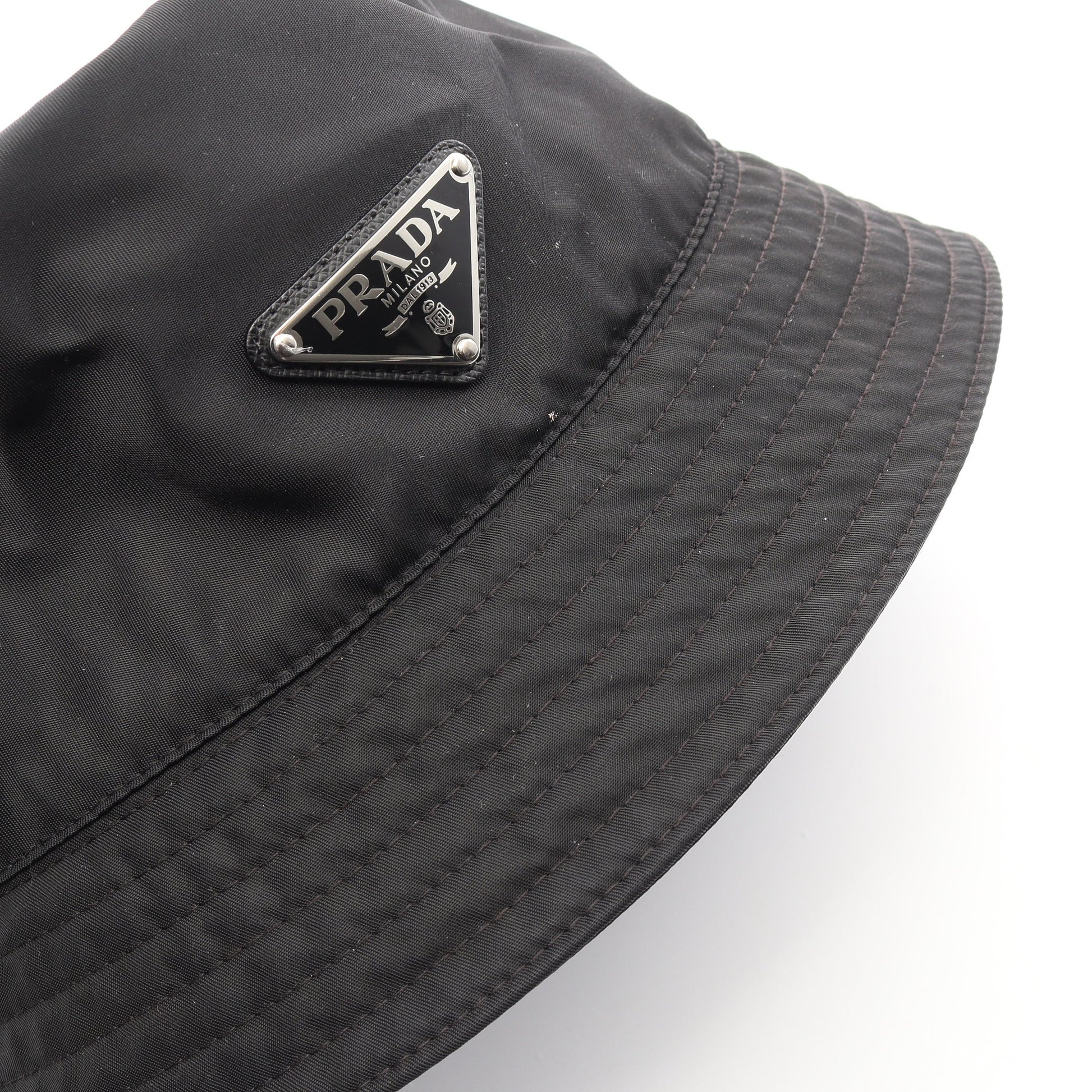 Re-Nylon トライアングルロゴ バケット バケット ハット ナイロン ブラック プラダ 財布・小物 PRADA