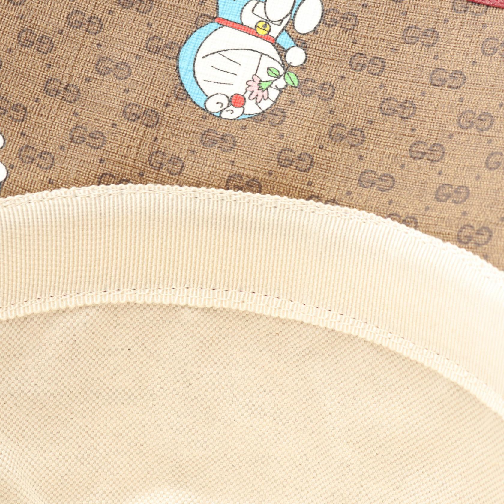 GUCCI レザー ブラウン ハット GUCCI × ドラえもん ハット PVC レザー ブラウン レッド マルチカラー