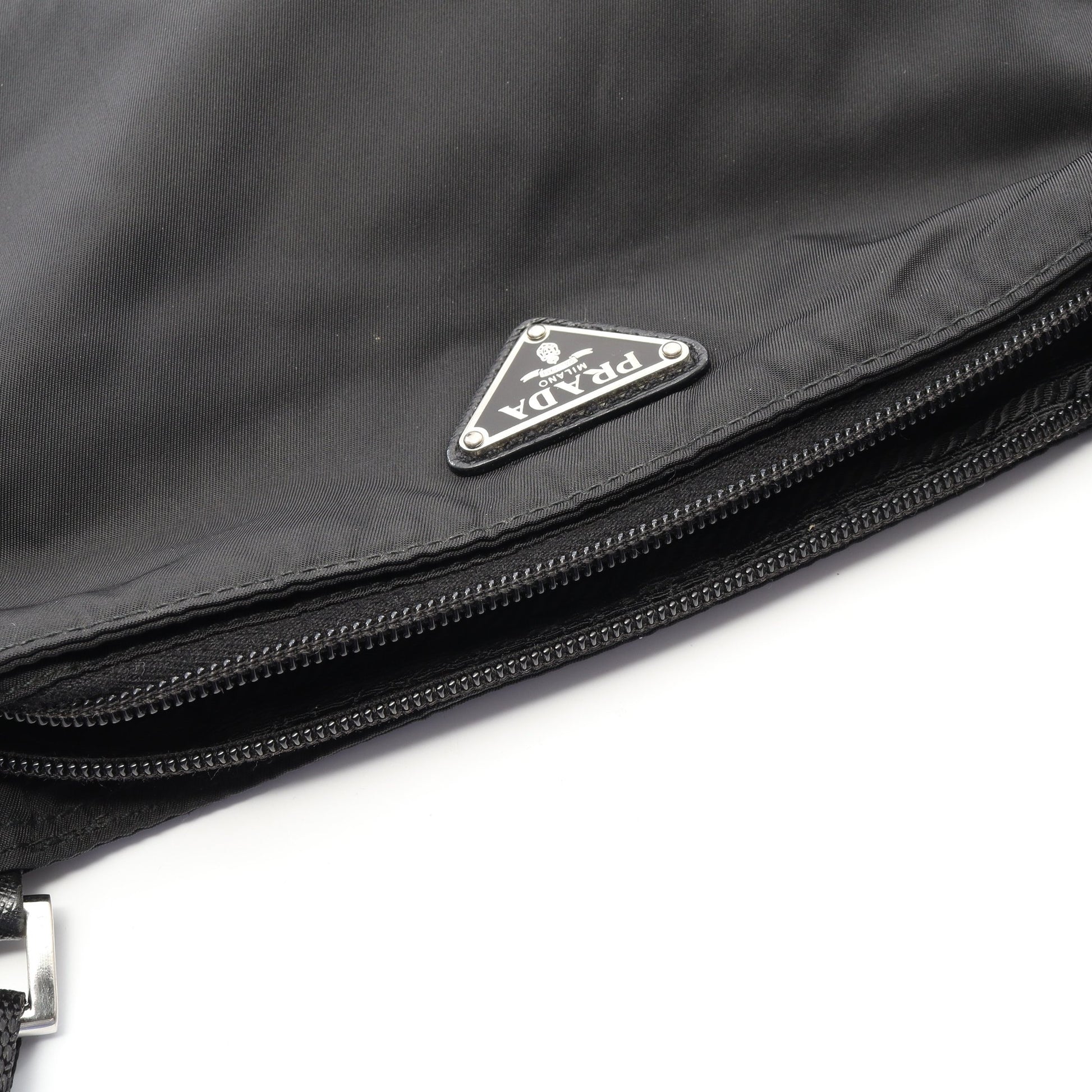 VIAGGIO ショルダーバッグ ナイロン サフィアーノレザー ブラック プラダ バッグ PRADA