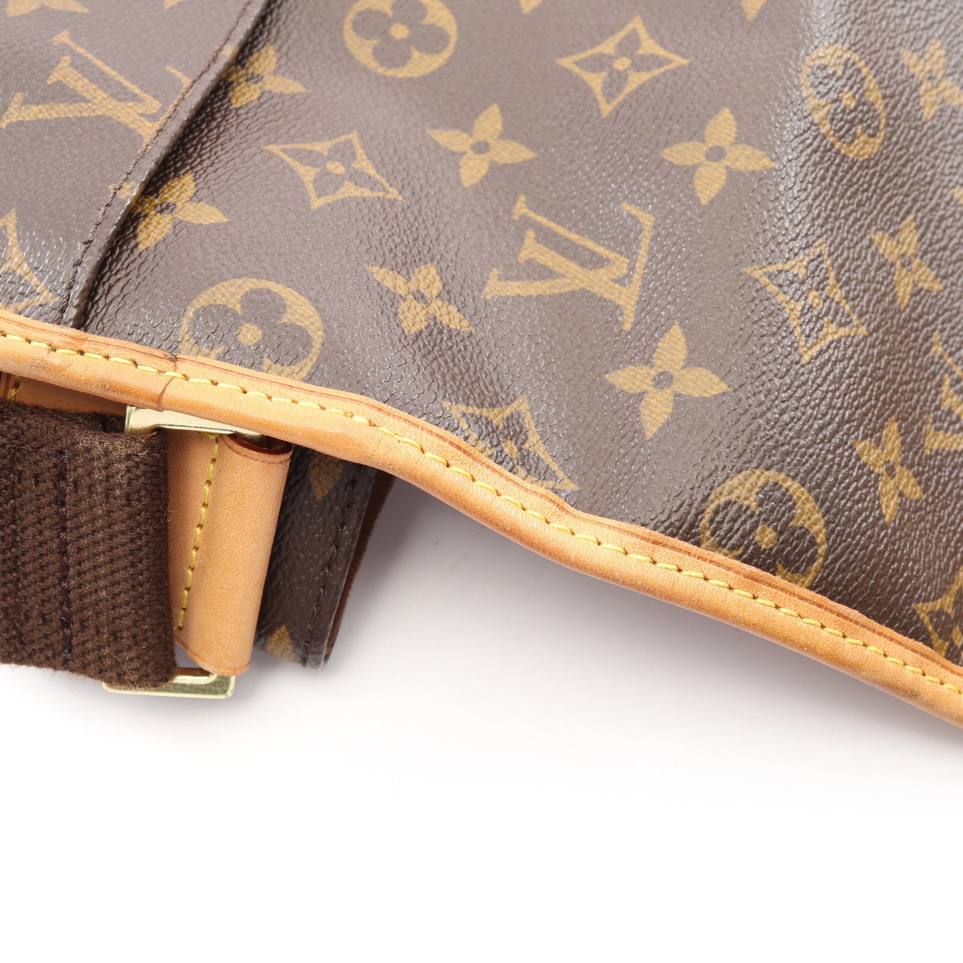 メッセンジャーGM ボスフォール モノグラム ショルダーバッグ PVC レザー ブラウン ルイヴィトン バッグ LOUIS VUITTON