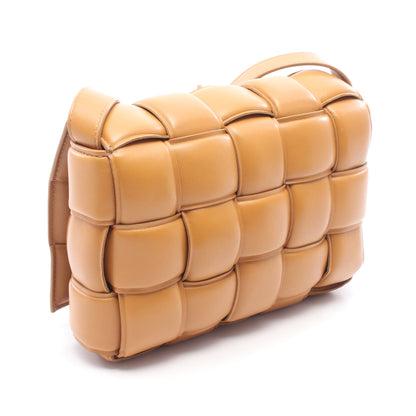 パデット カセット イントレチャート ショルダーバッグ レザー ライトブラウン ボッテガヴェネタ バッグ BOTTEGA VENETA