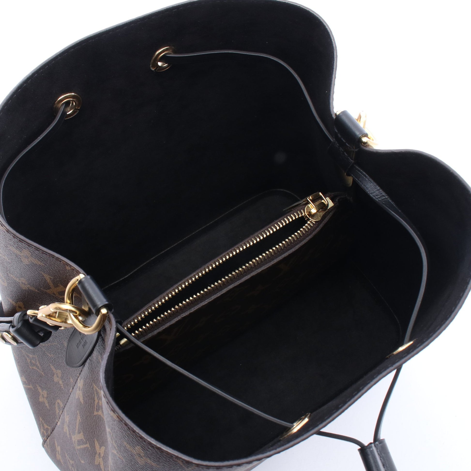 ネオノエ モノグラム ノワール ショルダーバッグ PVC レザー ブラウン ブラック ルイヴィトン バッグ LOUIS VUITTON