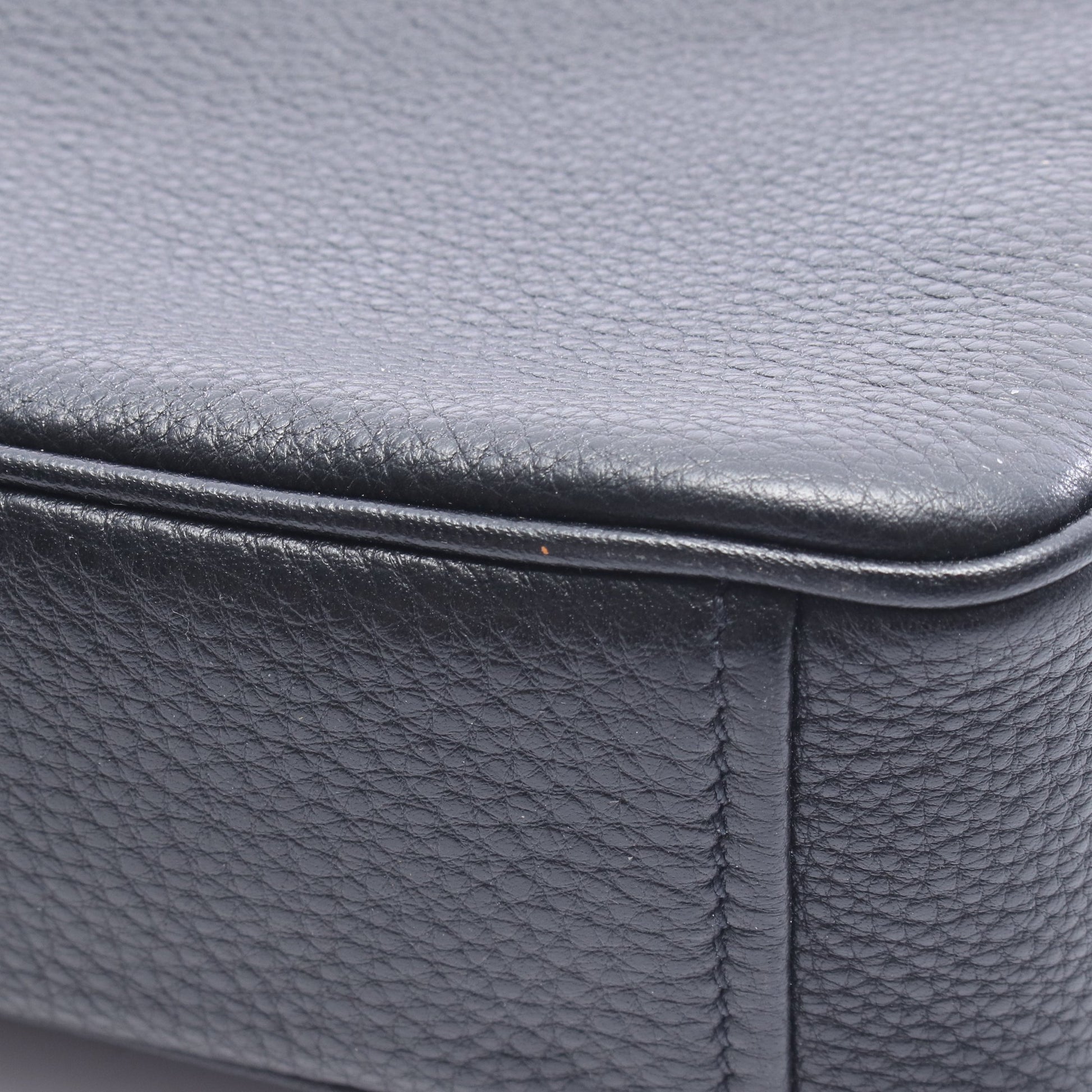 VITELLO PHENIX ショルダーバッグ レザー ブラック プラダ バッグ PRADA