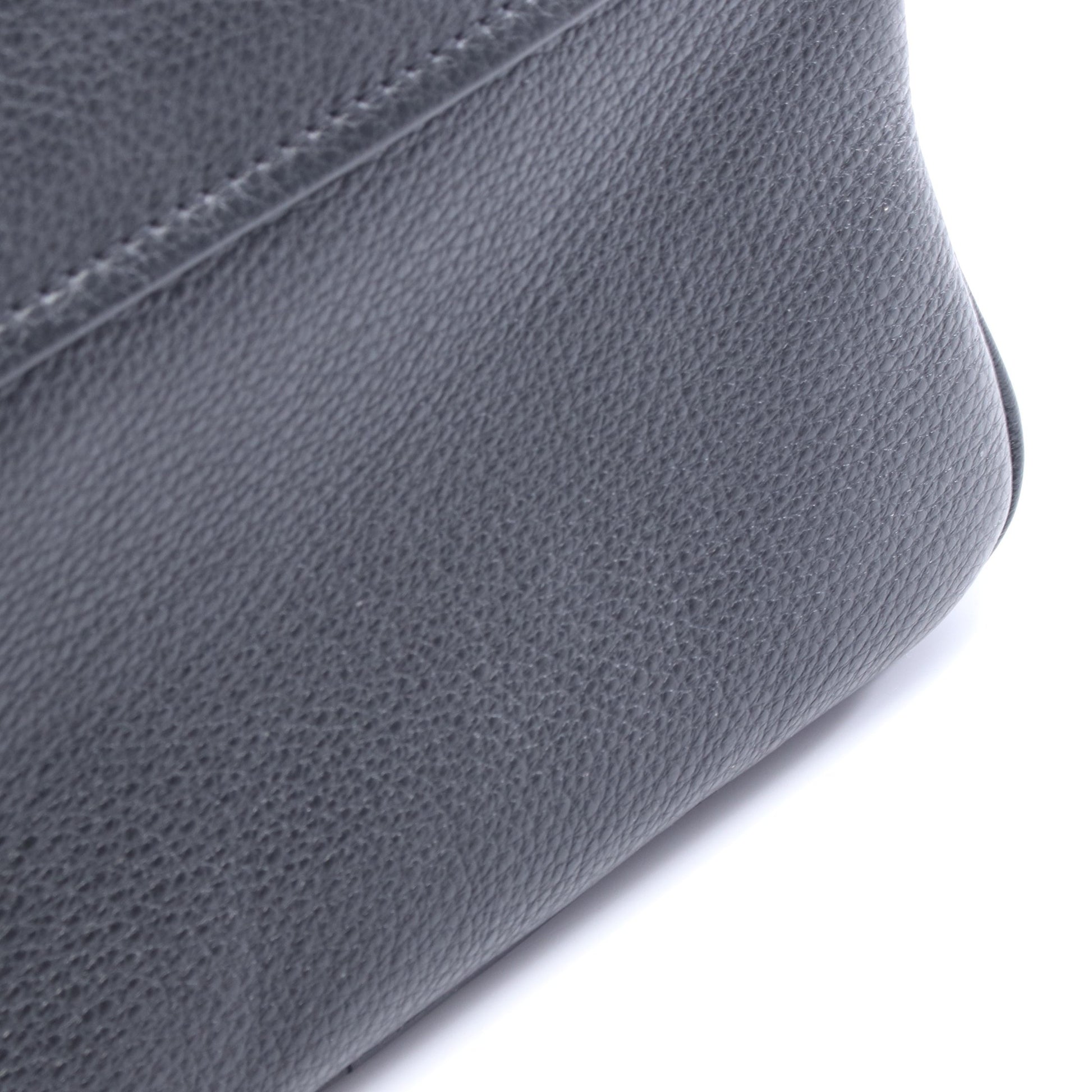 VITELLO PHENIX ショルダーバッグ レザー ブラック プラダ バッグ PRADA
