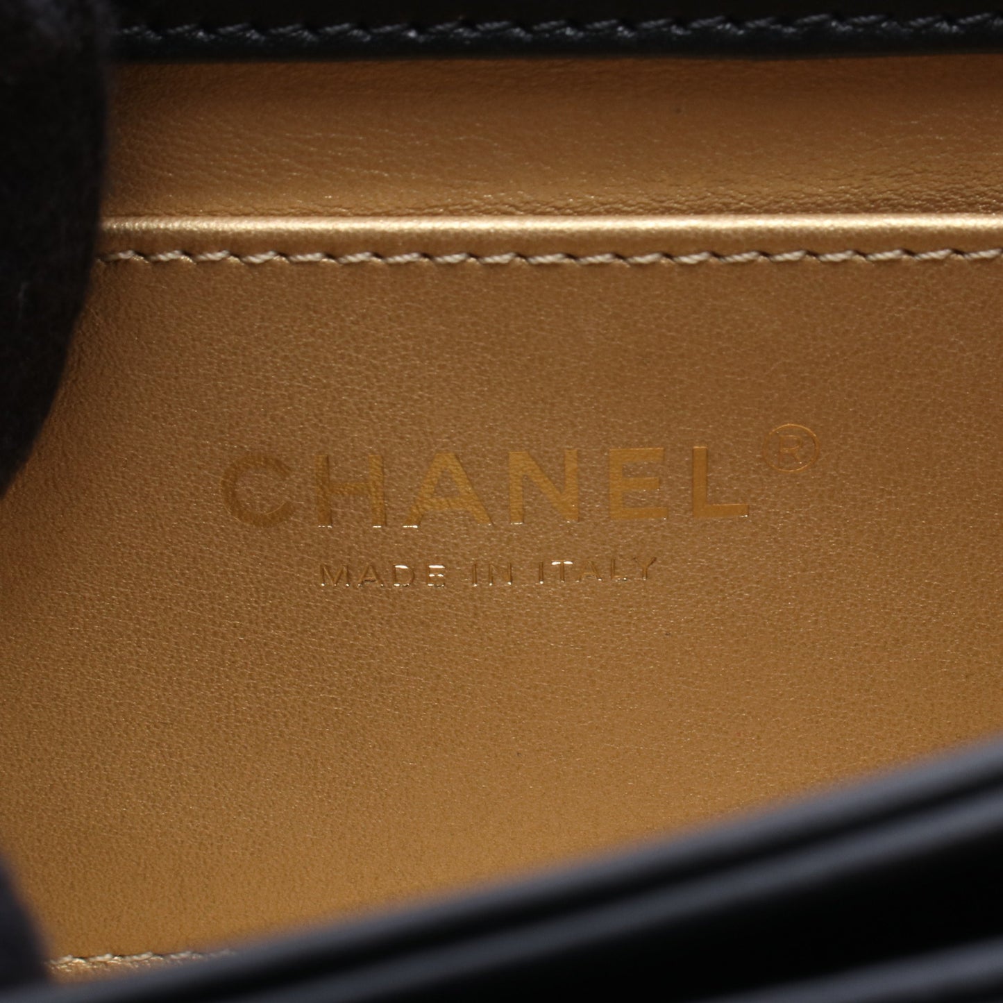 マトラッセ チェーンショルダーバッグ レザー ブラック ゴールド金具 シャネル バッグ CHANEL
