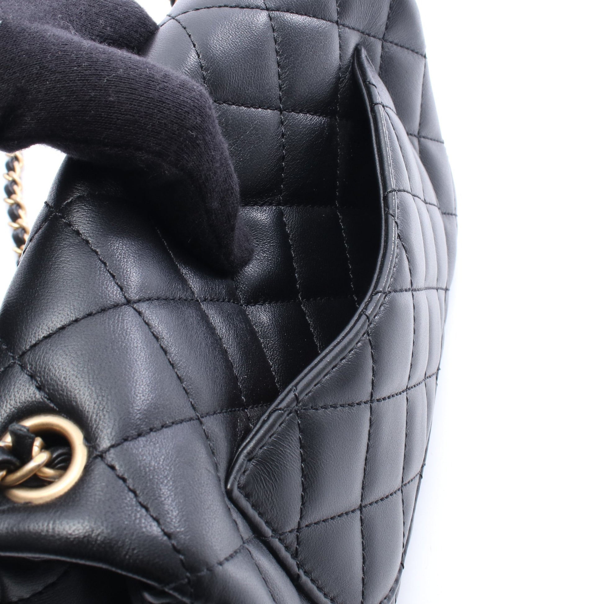 ミニマトラッセ フリル チェーンショルダーバッグ ラムスキン ブラック ゴールド金具 シャネル バッグ CHANEL