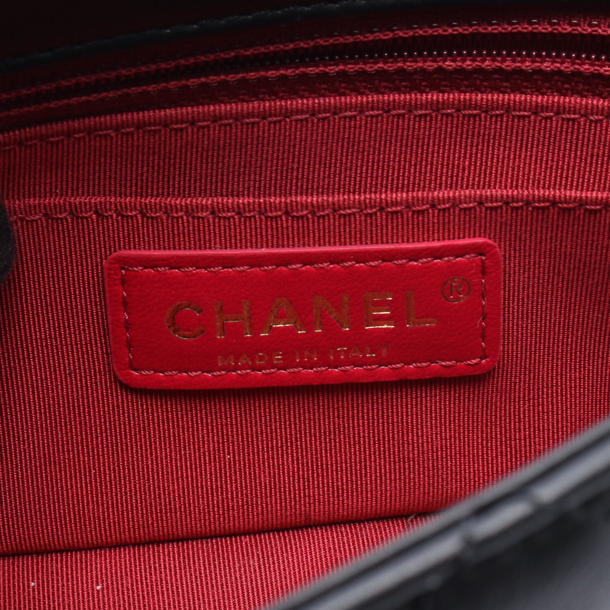 ミニマトラッセ フリル チェーンショルダーバッグ ラムスキン ブラック ゴールド金具 シャネル バッグ CHANEL