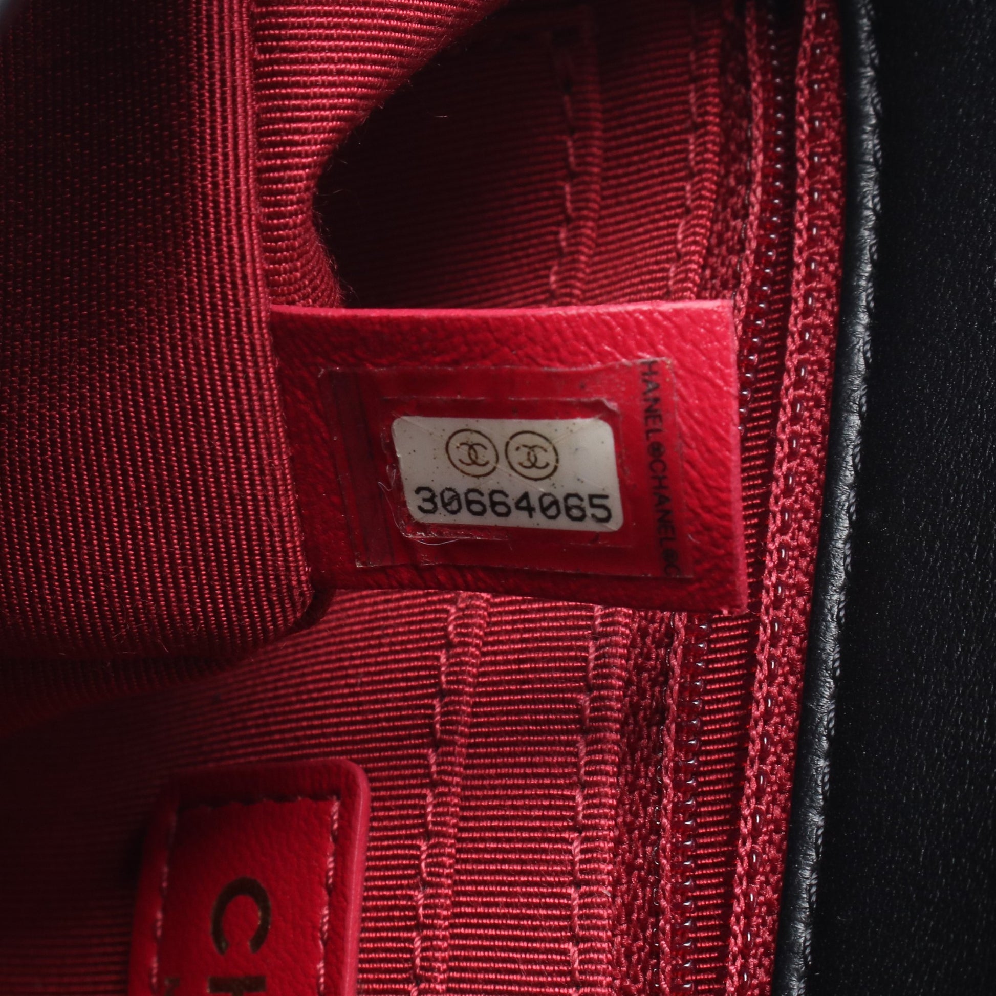 ミニマトラッセ フリル チェーンショルダーバッグ ラムスキン ブラック ゴールド金具 シャネル バッグ CHANEL