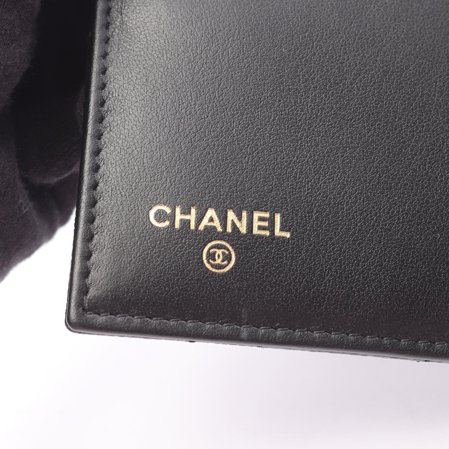 マトラッセ 三つ折り財布 キャビアスキン ブラック ゴールド金具 シャネル 財布・小物 CHANEL