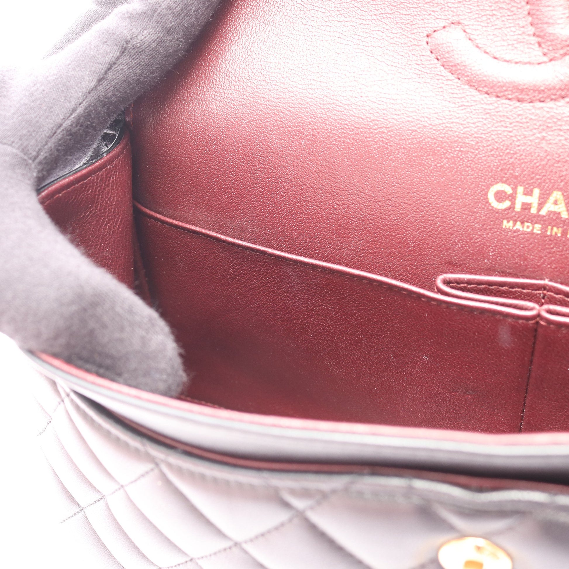 マトラッセ Wフラップ Wチェーンショルダーバッグ ラムスキン ブラック シルバー金具 シャネル バッグ CHANEL