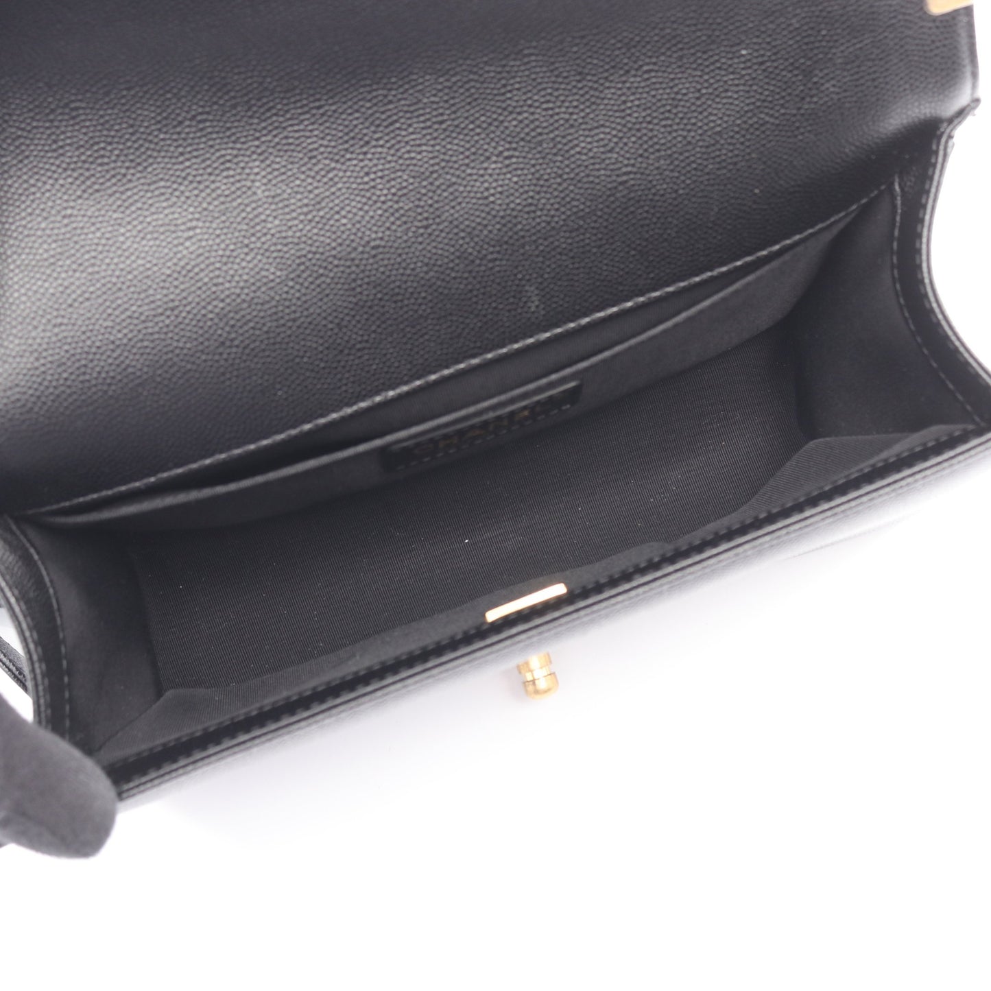 ボーイシャネル チェーンショルダーバッグ キャビアスキン ブラック ゴールド金具 シャネル バッグ CHANEL