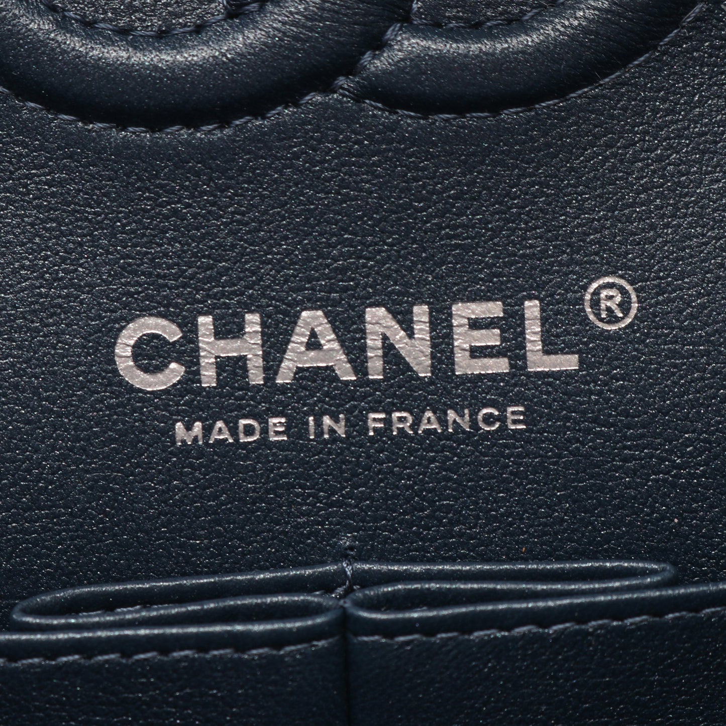 マトラッセ Wフラップ Wチェーンショルダーバッグ レザー ブルーグレー シルバー金具 シャネル バッグ CHANEL