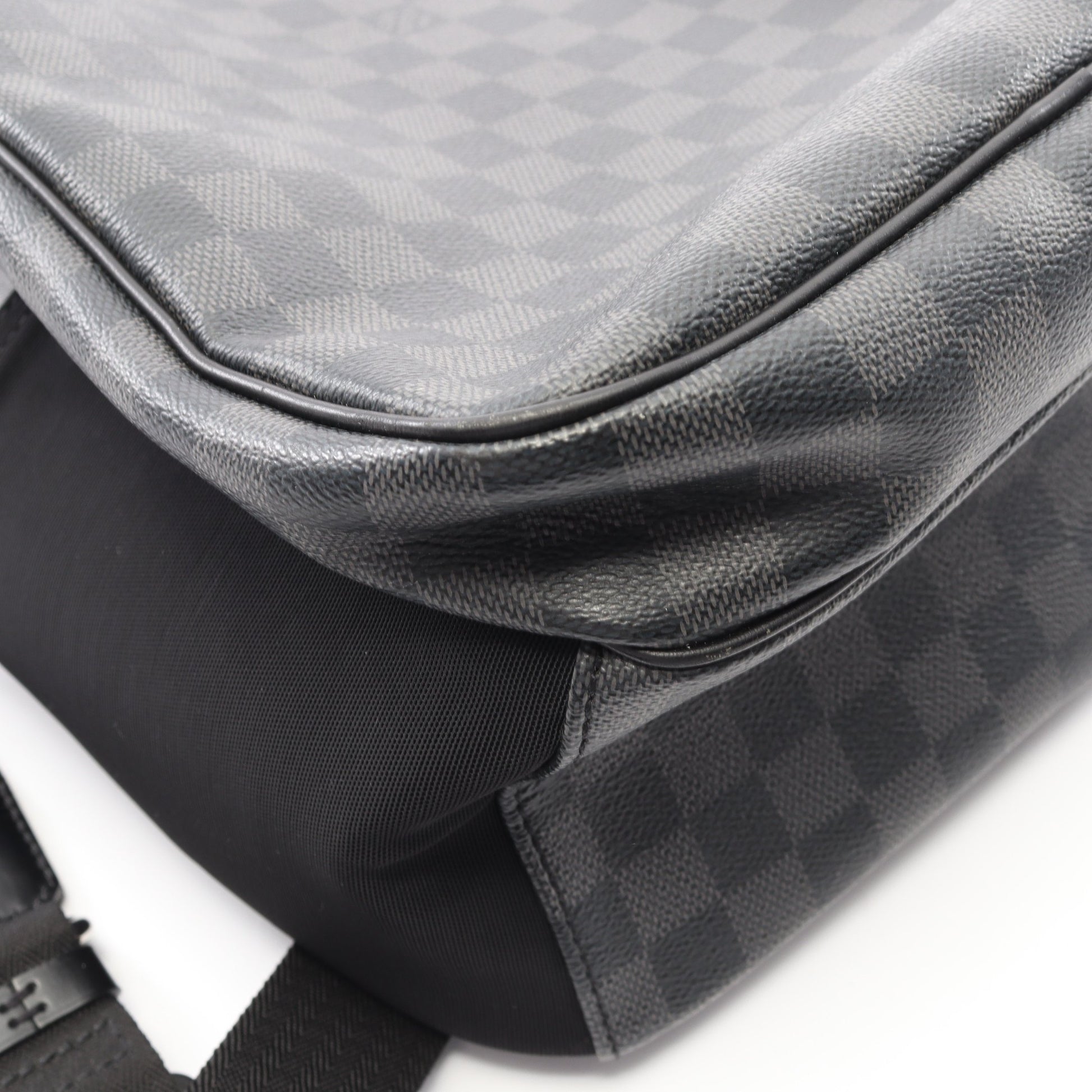 ミカエル ダミエグラフィット バックパック リュックサック PVC レザー ブラック ルイヴィトン バッグ LOUIS VUITTON