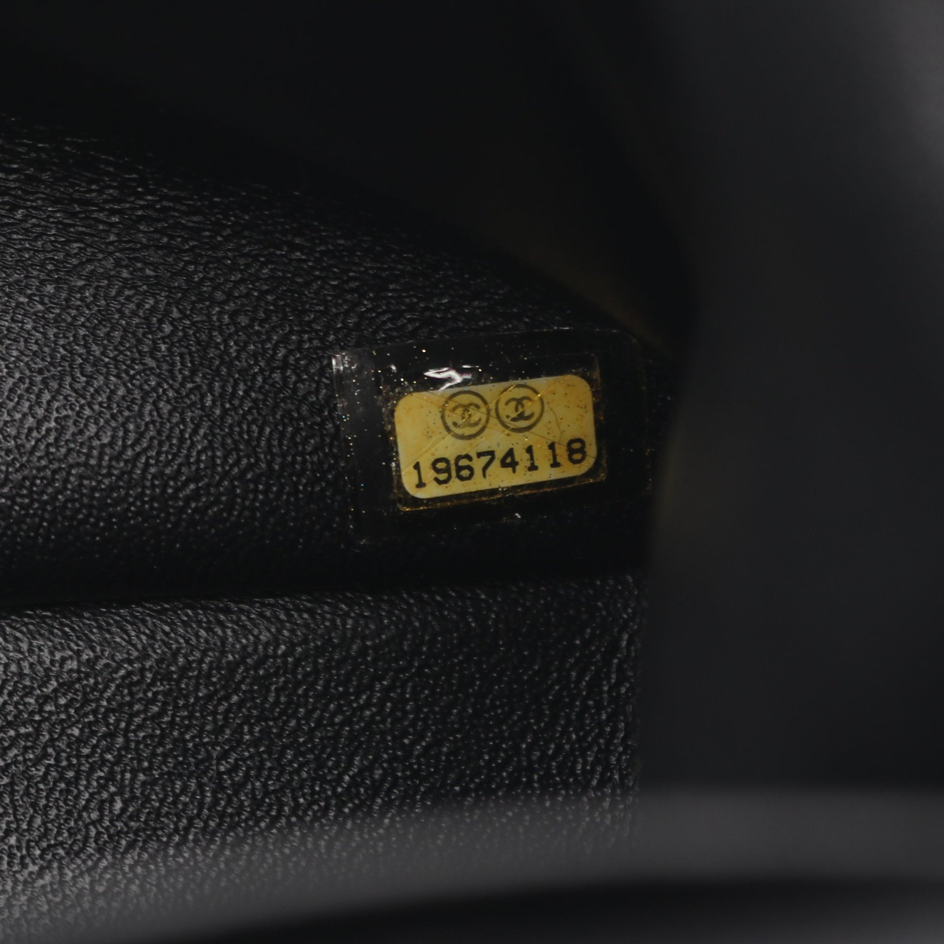 デカマトラッセ30 クラシック ラージ Wフラップ Wチェーンショルダーバッグ エナメルレザー ブラック シルバー金具 シャネル バッグ CHANEL