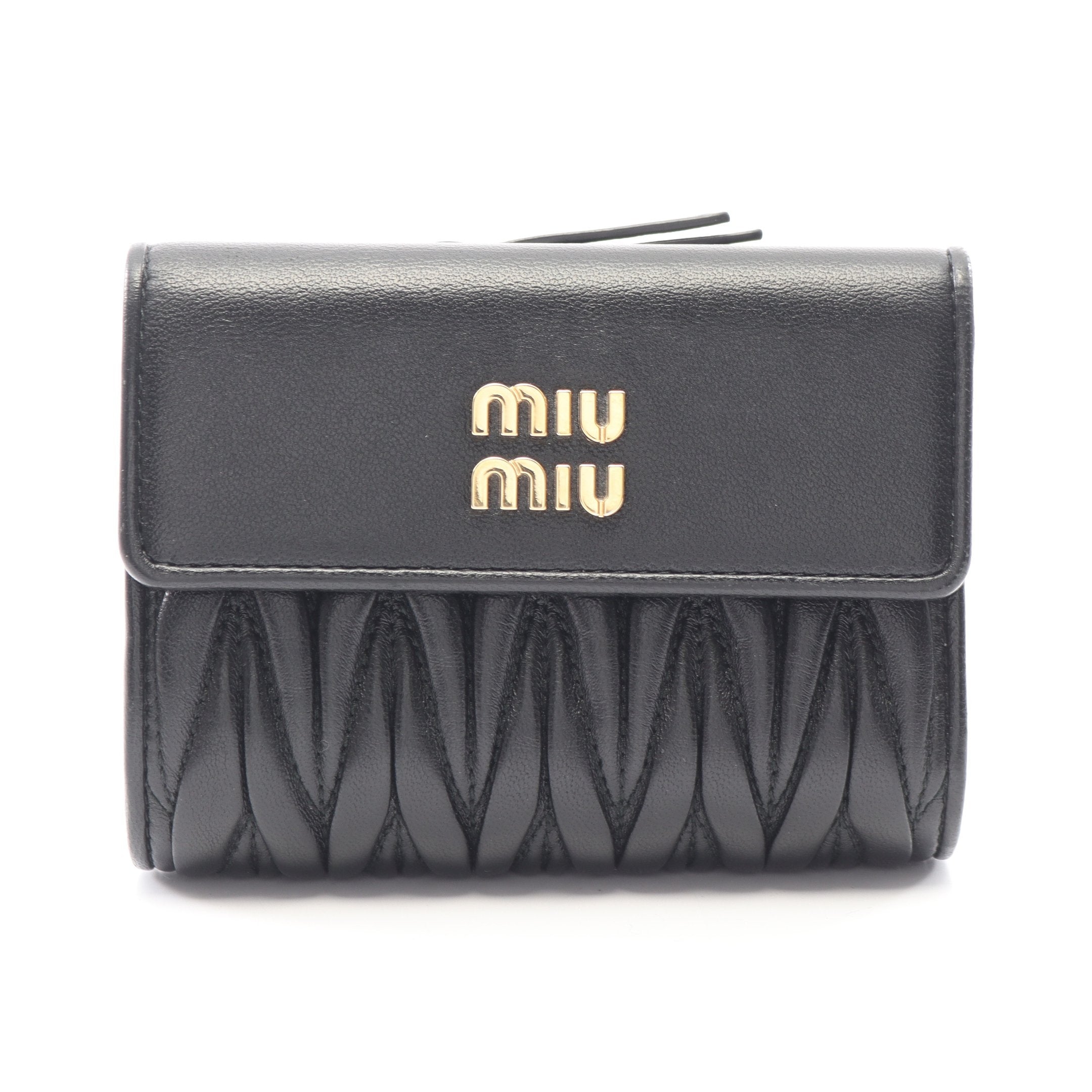 ミュウ ミュウ マテラッセ 三つ折り 財布 レディース 【中古】 miu miu（ミュウミュウ） 中古 三つ折り財布 レディース ブランド