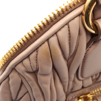 マテラッセ 2WAY ハンドバッグ レザー ピンクベージュ ミュウミュウ バッグ miu miu