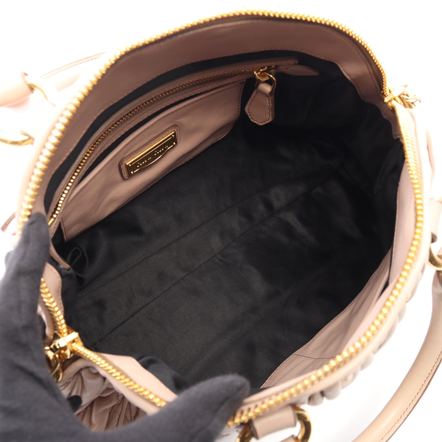 マテラッセ 2WAY ハンドバッグ レザー ピンクベージュ ミュウミュウ バッグ miu miu