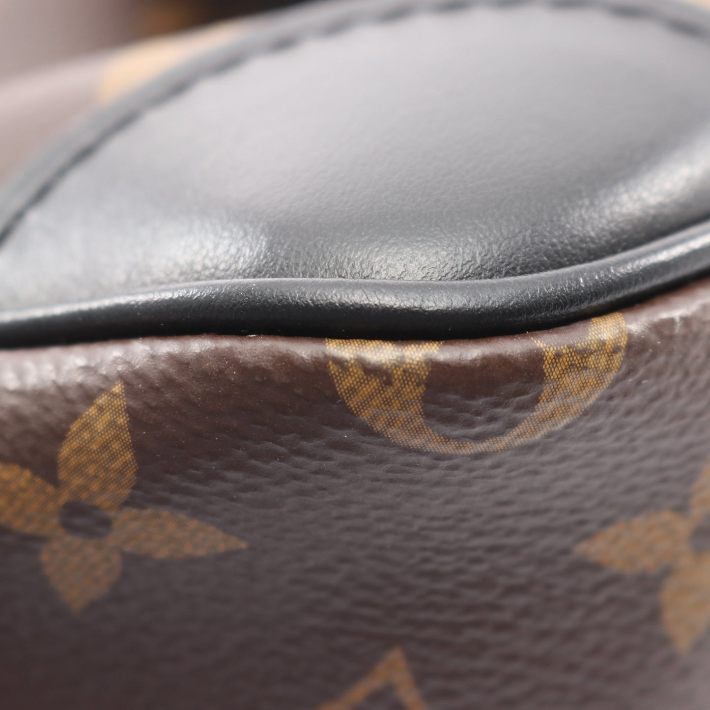 オデオン NM PM モノグラム ノワール ショルダーバッグ PVC レザー ブラウン ブラック ルイヴィトン バッグ LOUIS VUITTON