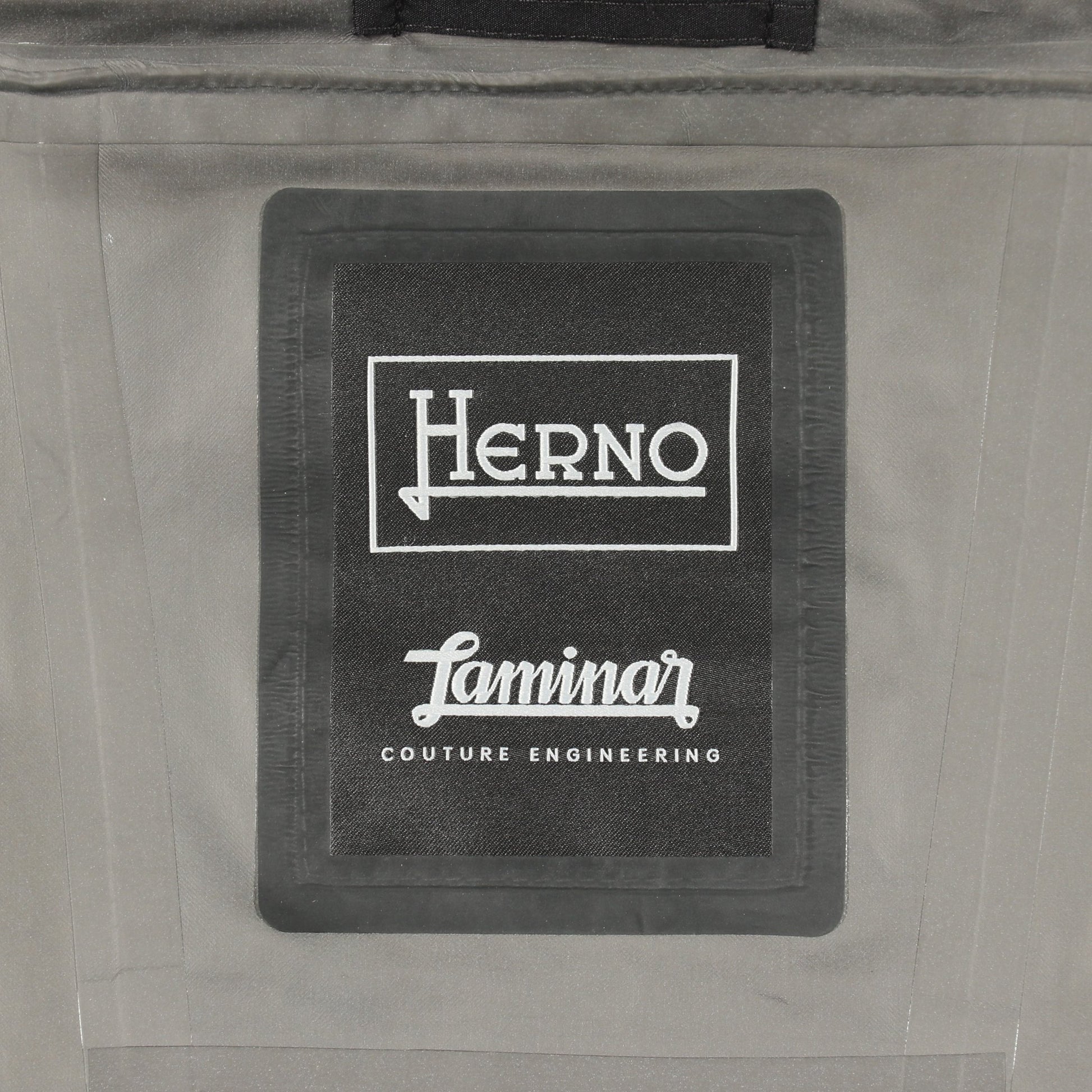 Laminar ラミナー フード付き スプリングコート ブラック ヘルノ アウター HERNO