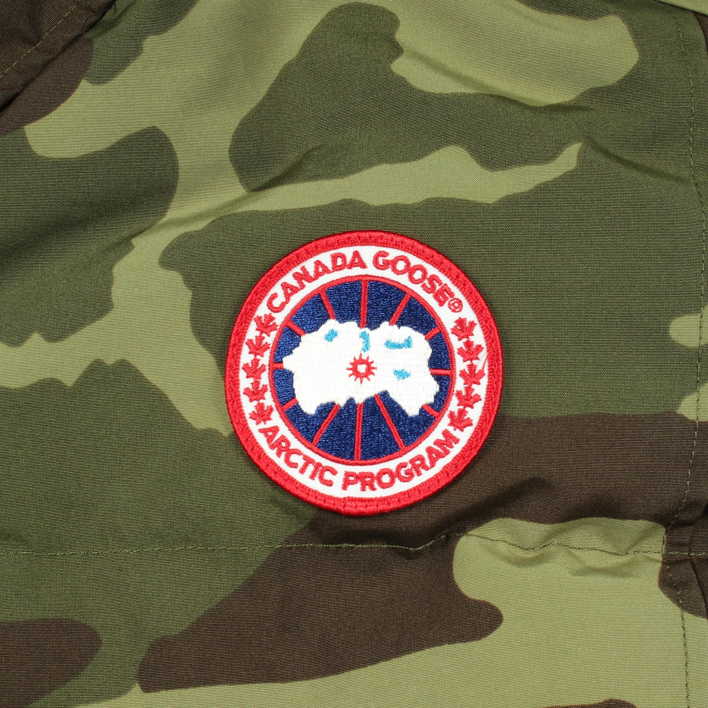 MACMILLAN PARKA マクミランパーカー カモフラージュ フード付き ダウンジャケット カーキグリーン マルチカラー カナダグース アウター CANADA GOOSE