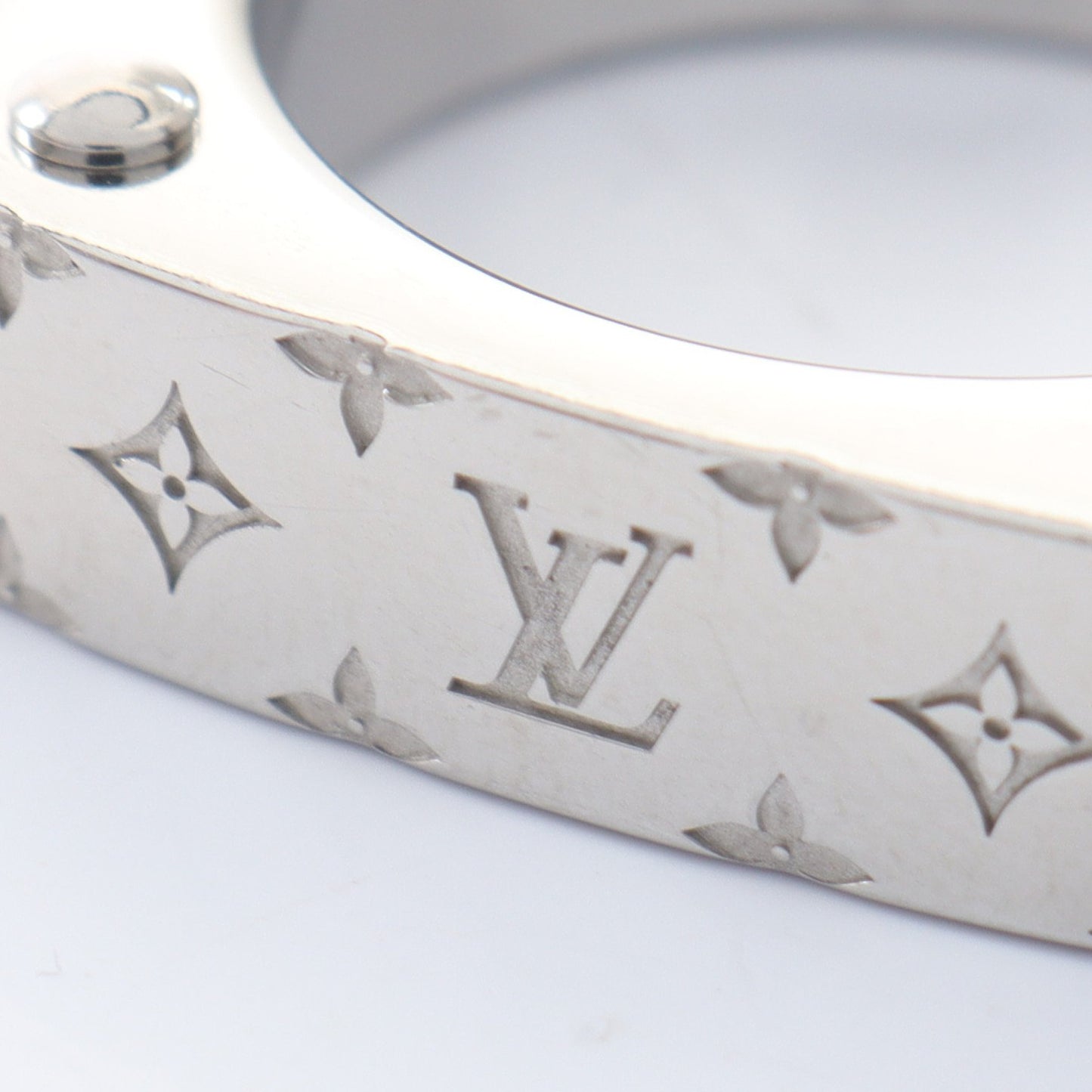 モノグラムボールド リング 指輪 シルバー ルイヴィトン アクセサリー LOUIS VUITTON