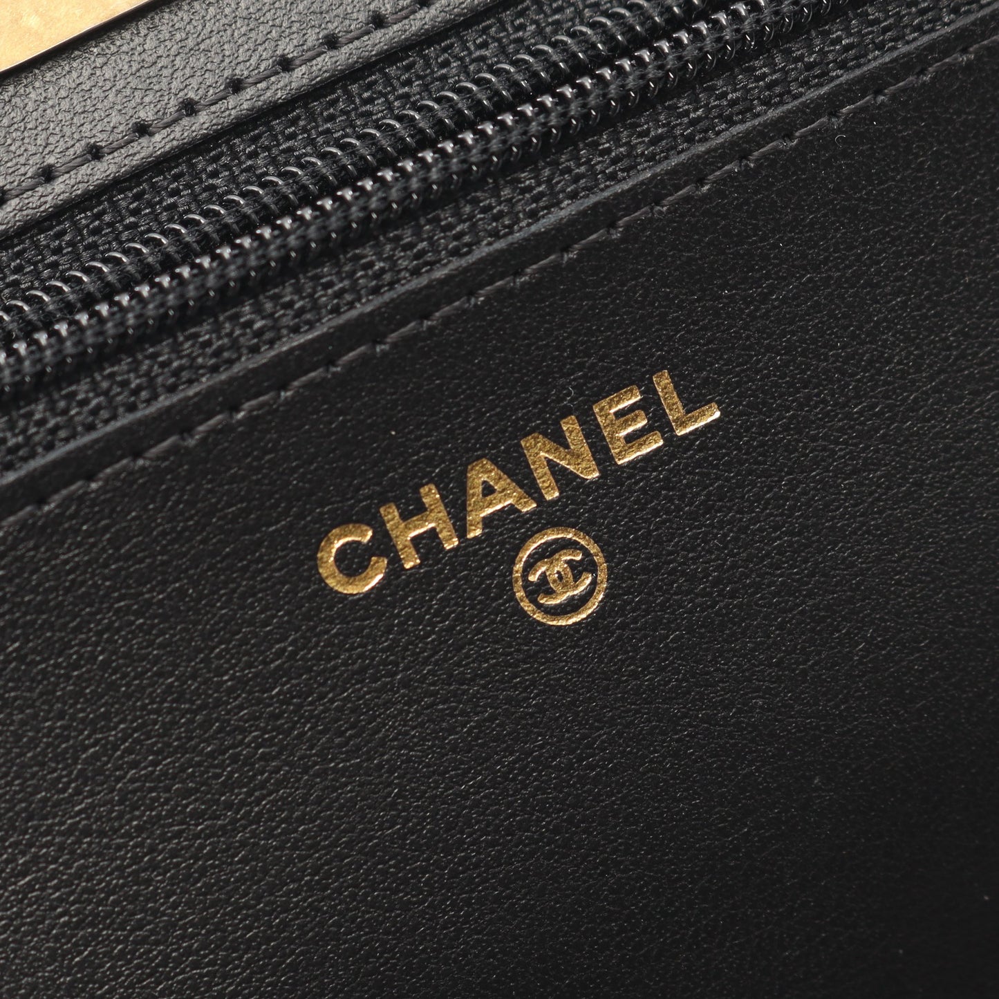 2.55 マトラッセ チェーンウォレット エイジドカーフスキン ブラック ゴールド金具 シャネル バッグ CHANEL