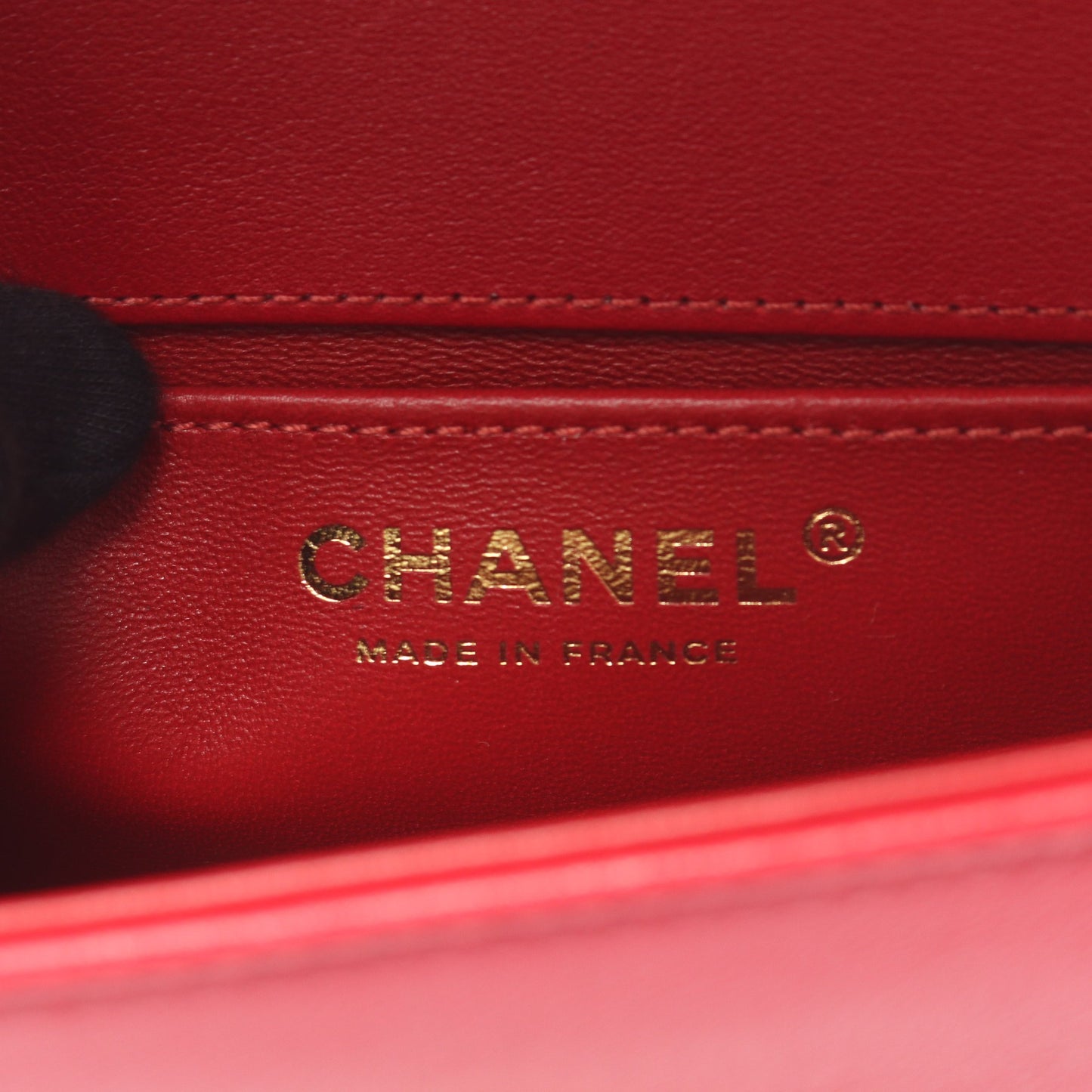 ボーイシャネル スモール チェーンショルダーバッグ ボア レザー レッド ゴールド金具 シャネル バッグ CHANEL