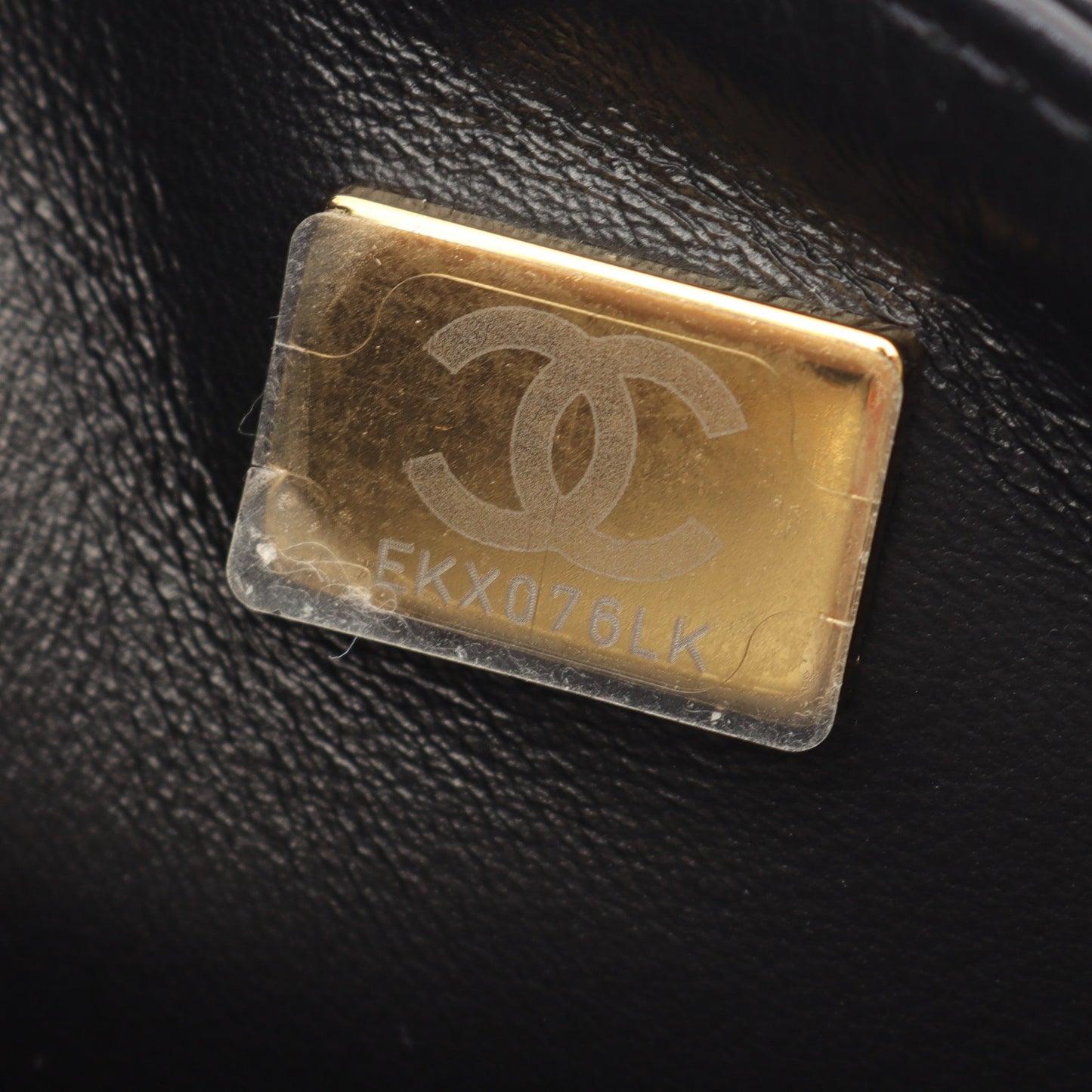ミニ フラップ バッグ マトラッセ チェーンショルダーバッグ ラムスキン ブラック ゴールド金具 シャネル バッグ CHANEL