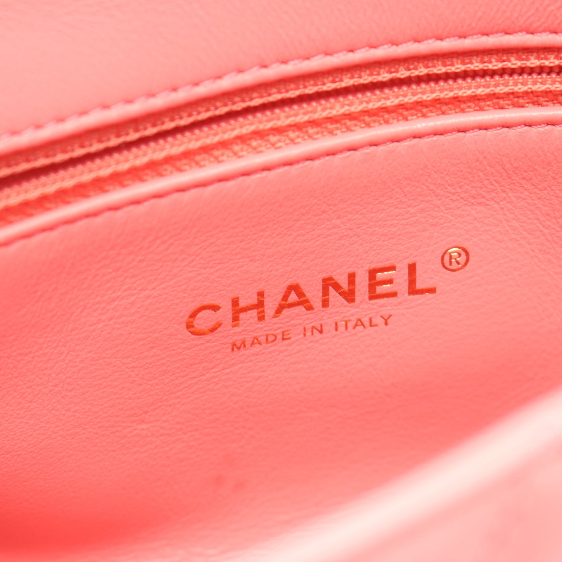 マトラッセ チェーンショルダーバッグ ラムスキン ピンク ゴールド金具 シャネル バッグ CHANEL