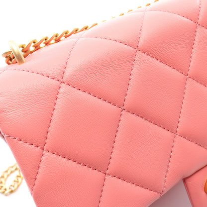 マトラッセ チェーンショルダーバッグ ラムスキン ピンク ゴールド金具 シャネル バッグ CHANEL