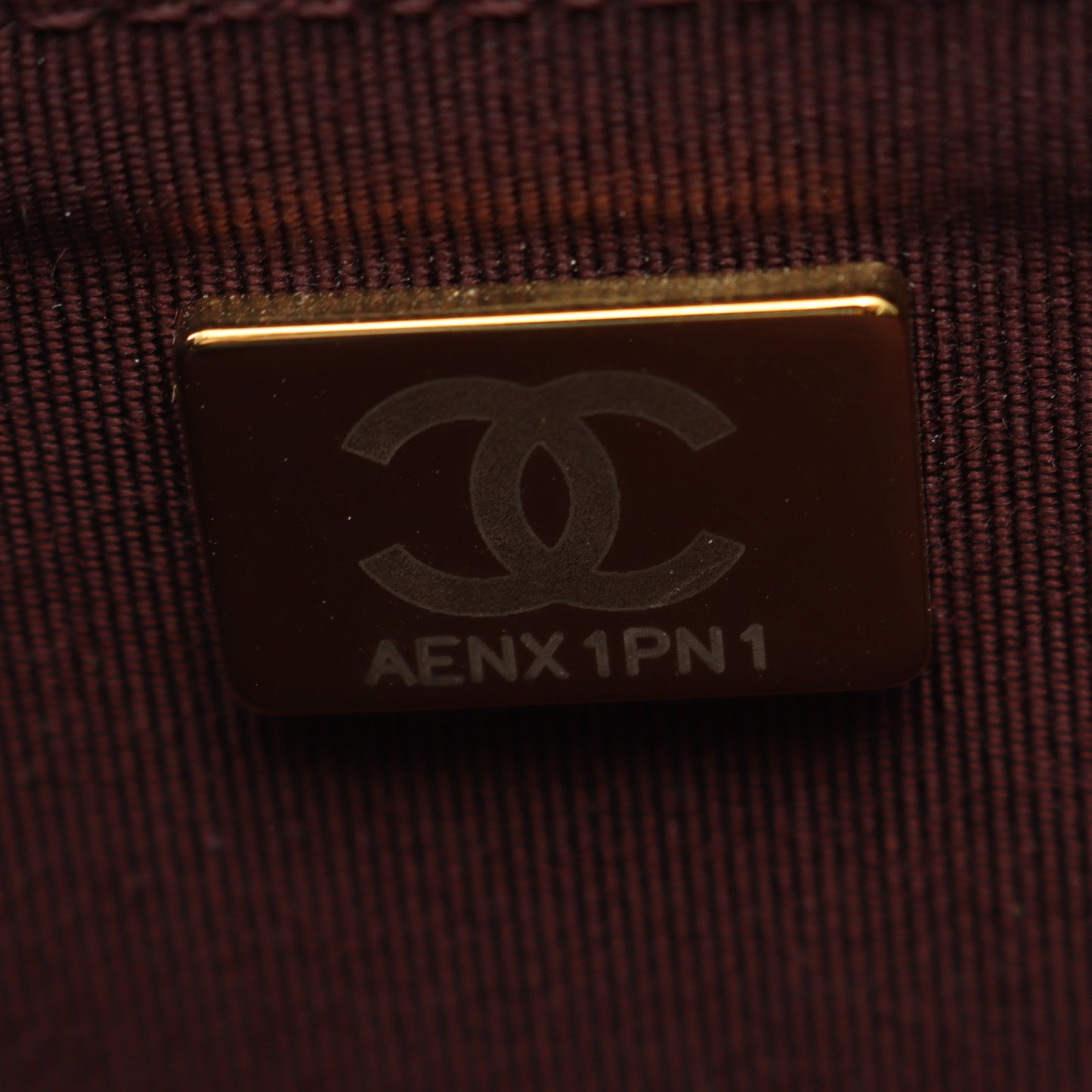 マトラッセ チェーンウォレット キャビアスキン ブラック ゴールド金具 シャネル バッグ CHANEL