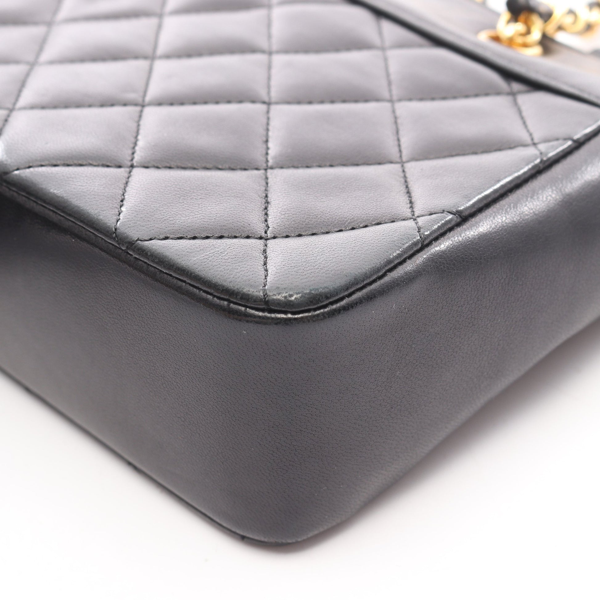 マトラッセ チェーンハンドバッグ ラムスキン ブラック ゴールド金具 シャネル バッグ CHANEL