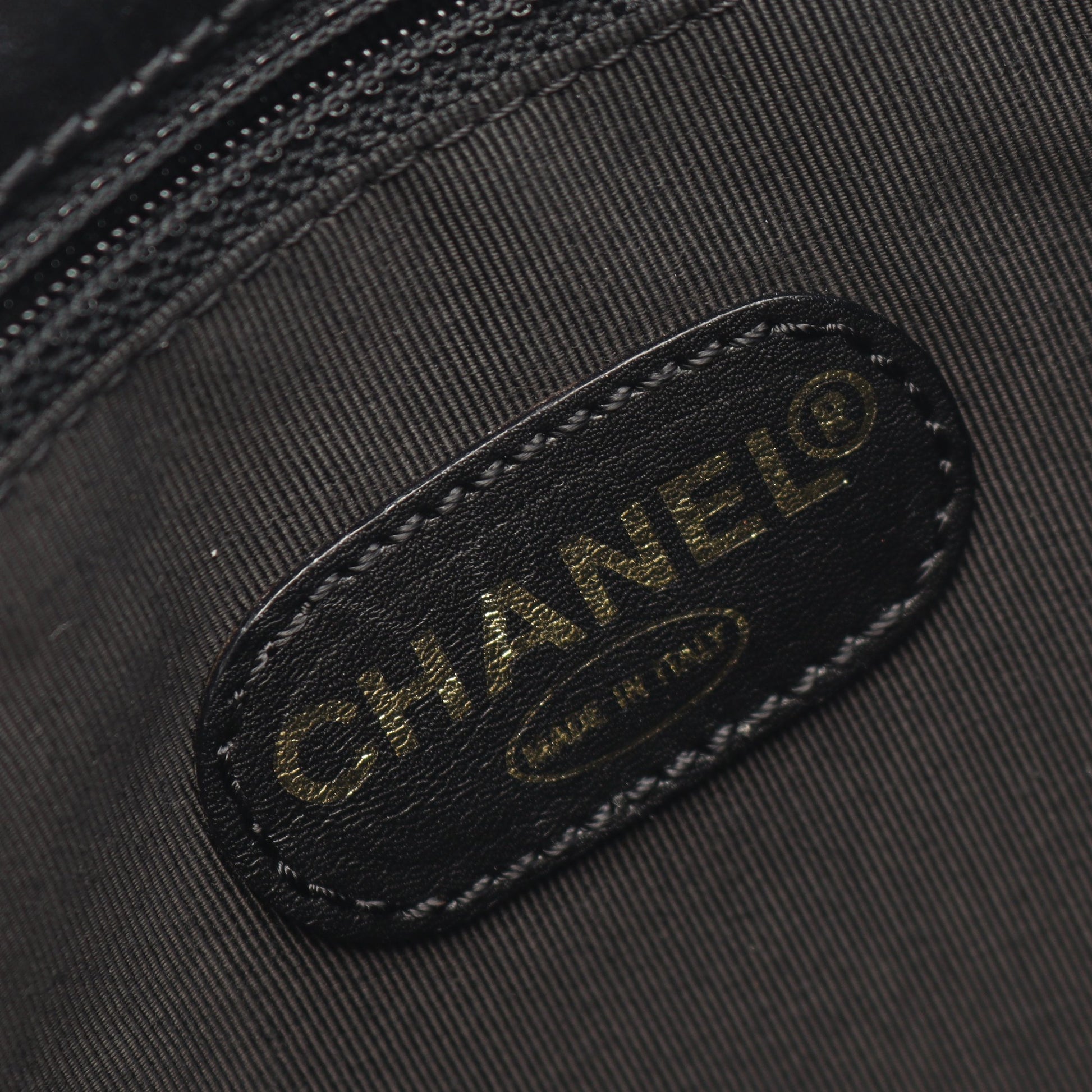 ショルダーバッグ レザー ブラック ゴールド金具 シャネル バッグ CHANEL