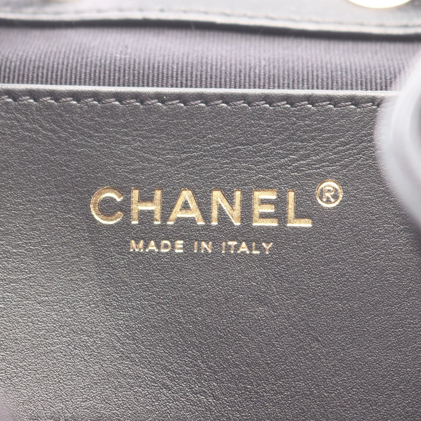 CHANEL19 バックパック リュックサック ラムスキン ブラック ゴールド金具 シャネル バッグ CHANEL