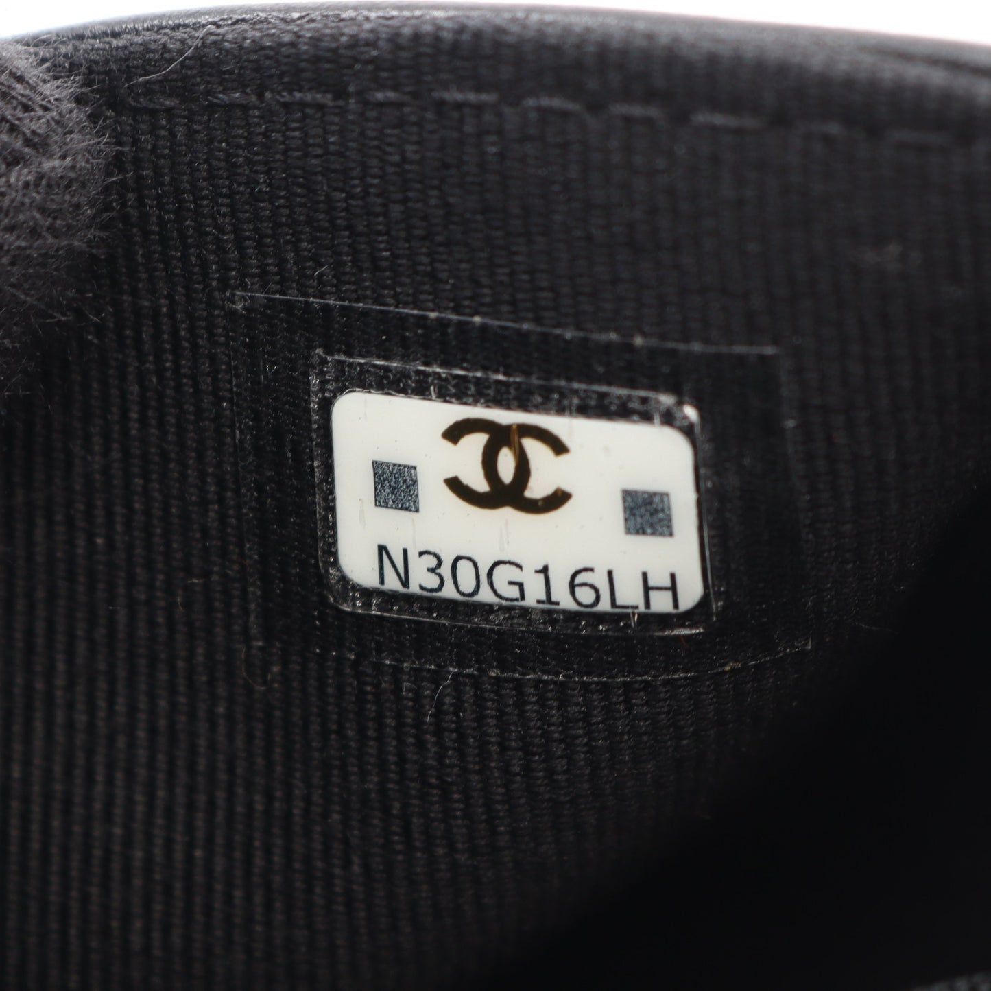 ボーイシャネル フォンホルダー チェーンショルダーバッグ キャビアスキン ブラック シルバー金具 シャネル バッグ CHANEL