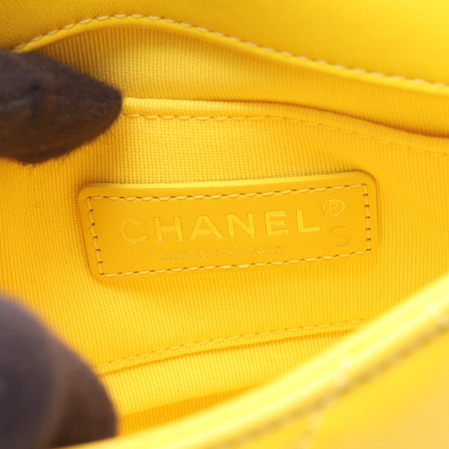 ミニマトラッセ チェーンショルダーバッグ ラムスキン イエロー ゴールド金具 シャネル バッグ CHANEL