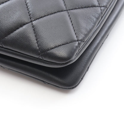 マトラッセ Wチェーンショルダーバッグ ラムスキン ブラック ゴールド金具 シャネル バッグ CHANEL