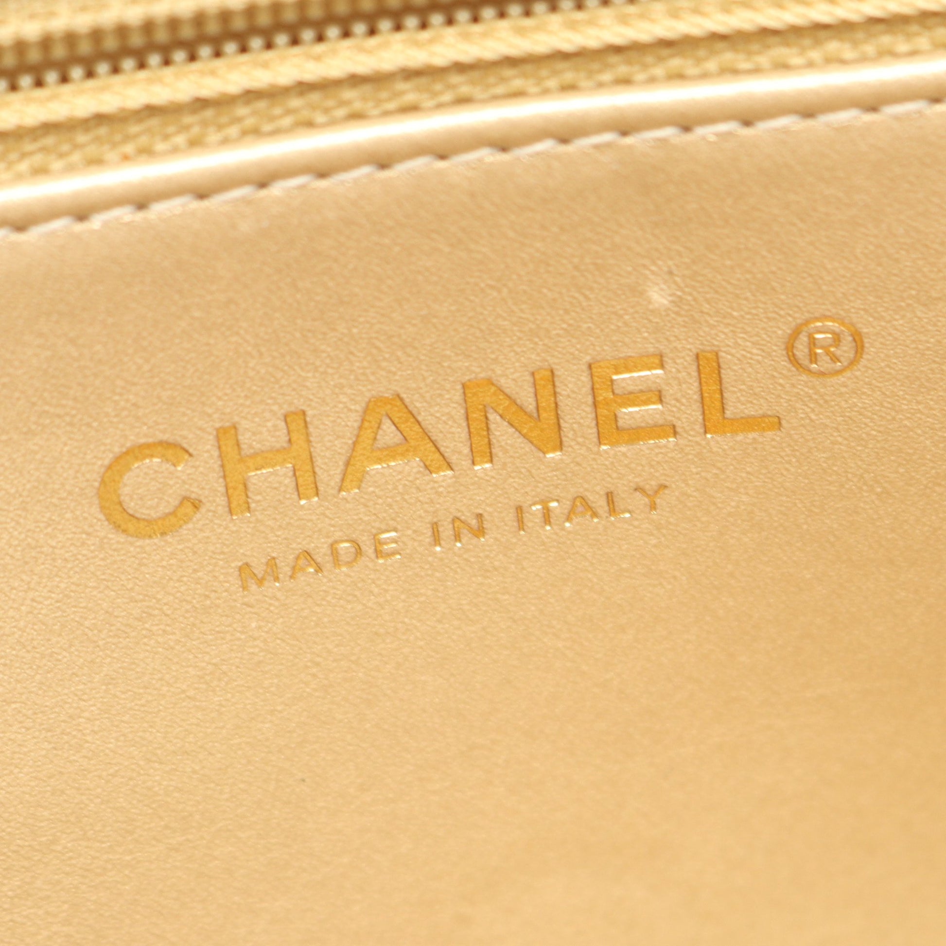マトラッセ 2WAY チェーンショルダーバッグ ラムスキン ブラック ゴールド金具 シャネル バッグ CHANEL
