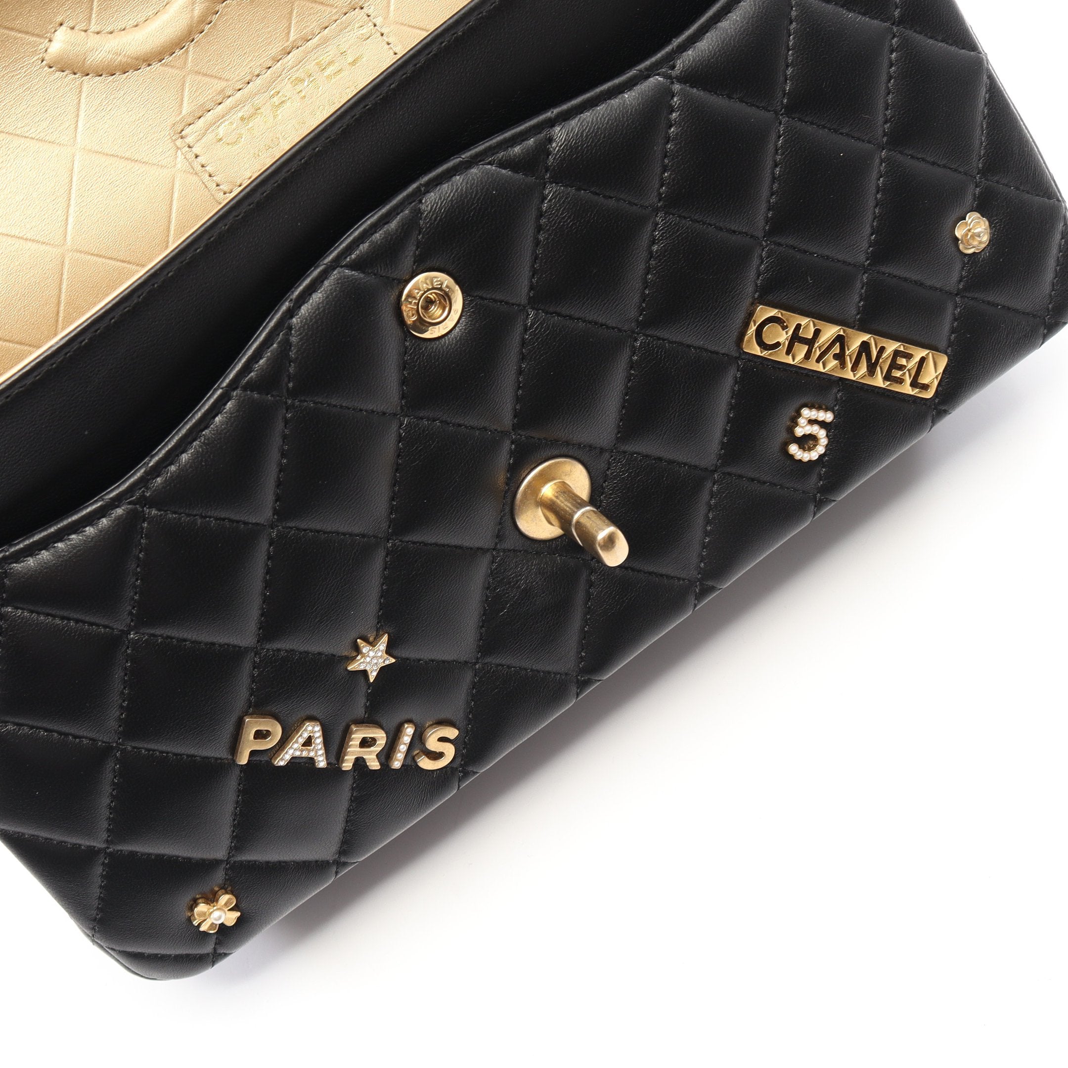 CHANEL シャネル ショルダーバッグ マトラッセ Wフラップ アイコンチャーム CHANEL - CHANEL シャネル ショルダーバッグ マトラッセ Wフラップ