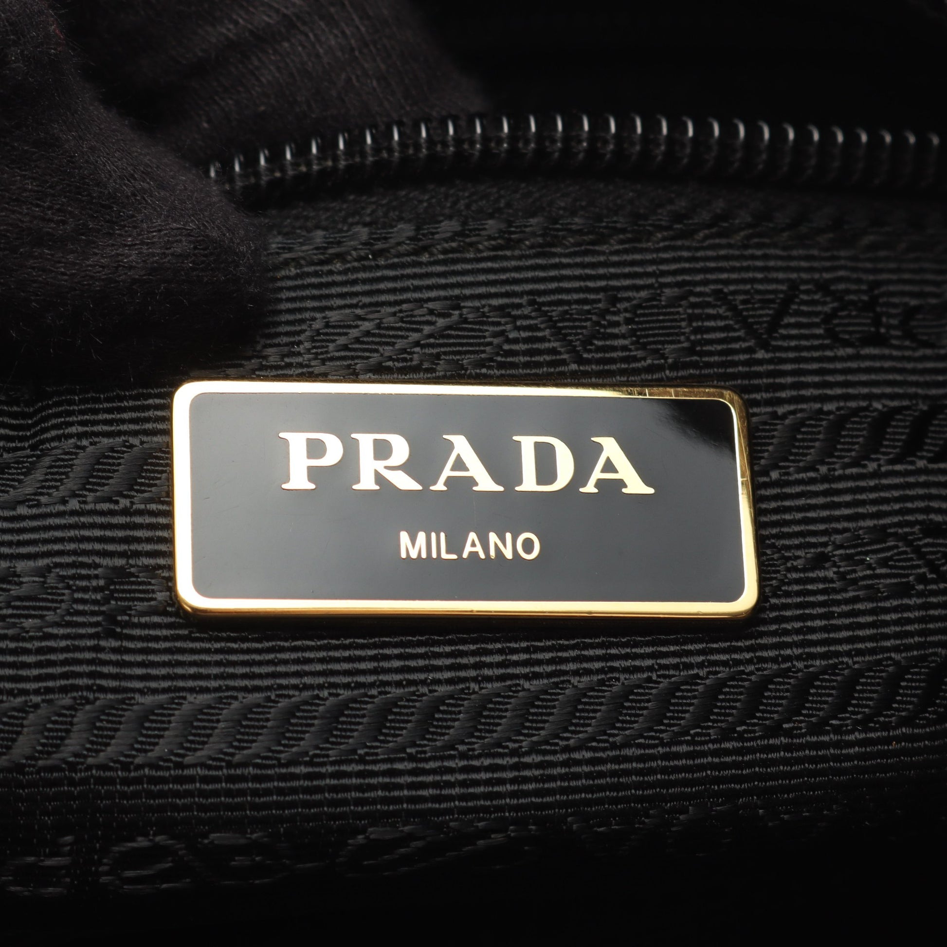 カモフラージュ 2WAY ハンドバッグ トートバッグ ナイロン サフィアーノレザー イエローグリーン マルチカラー プラダ バッグ PRADA