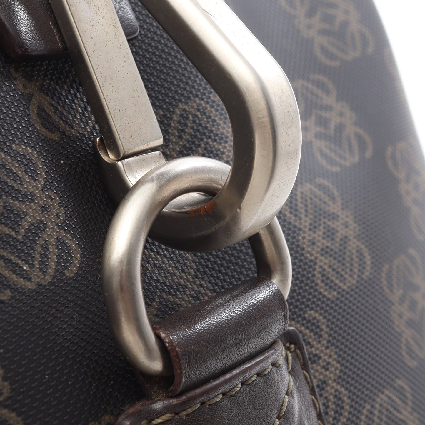 アナグラム ショルダーバッグ PVC レザー ダークブラウン ロエベ バッグ LOEWE